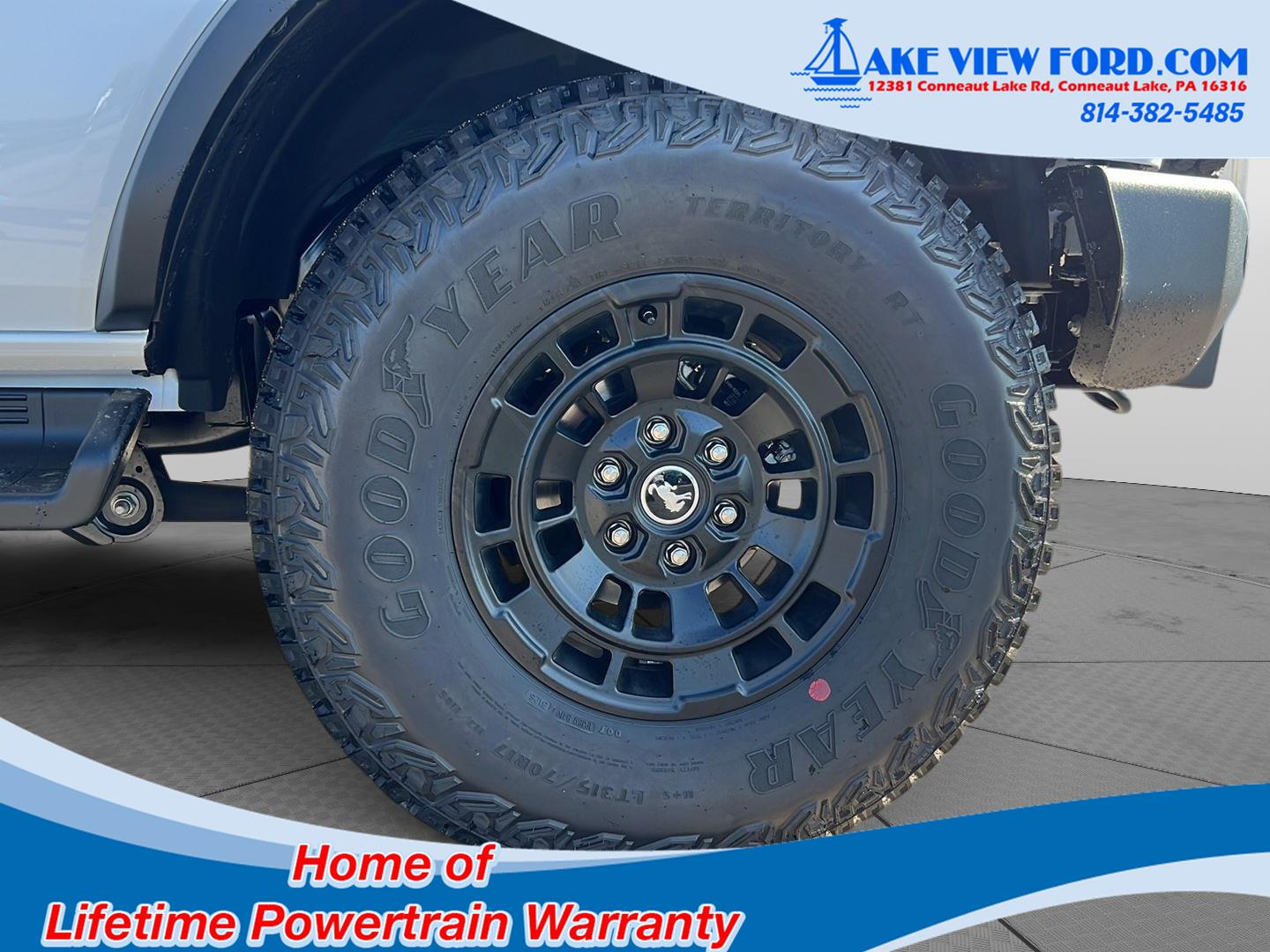 2026 Ford Bronco photo 4 of 47