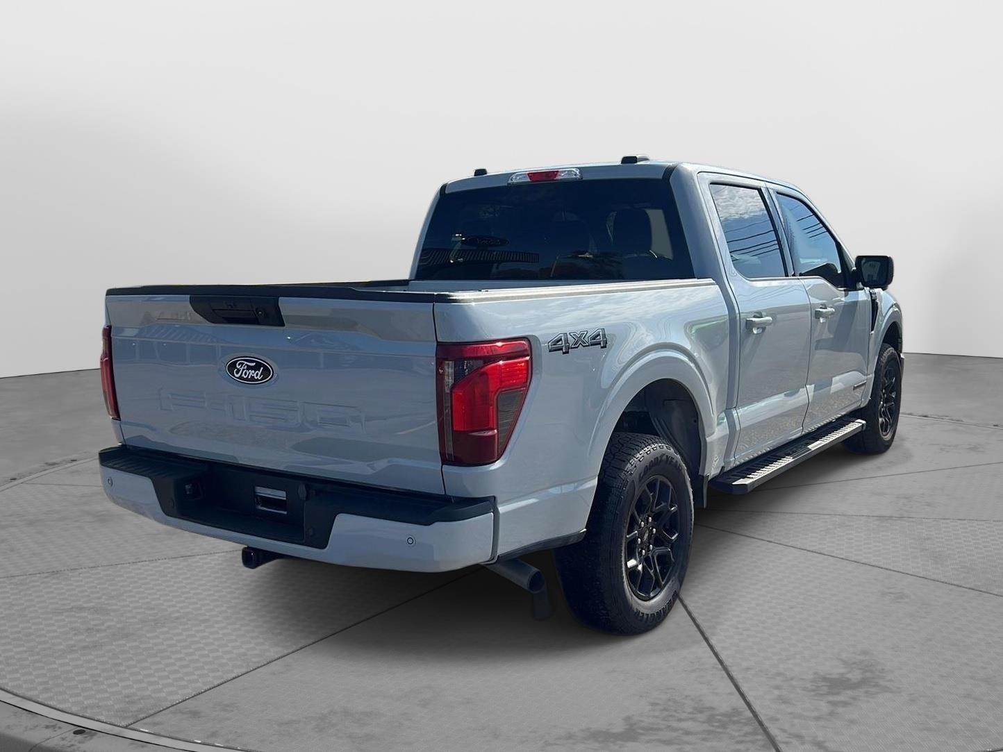 2024 Ford F-150 photo 9 of 45