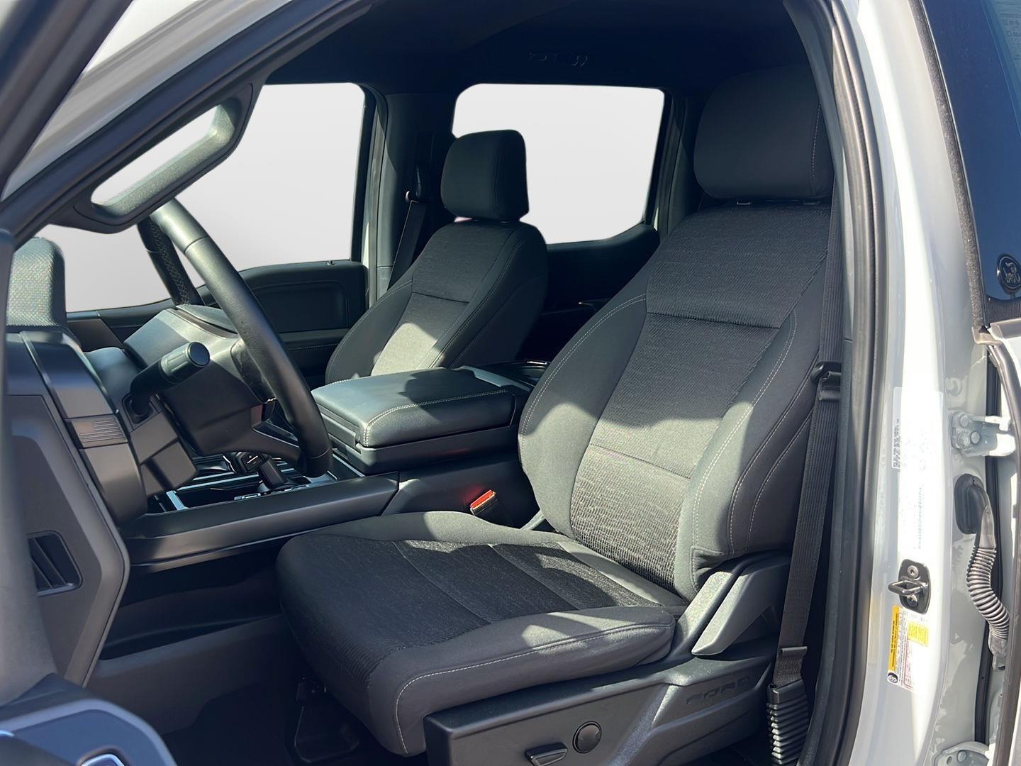 2024 Ford F-150 photo 17 of 45