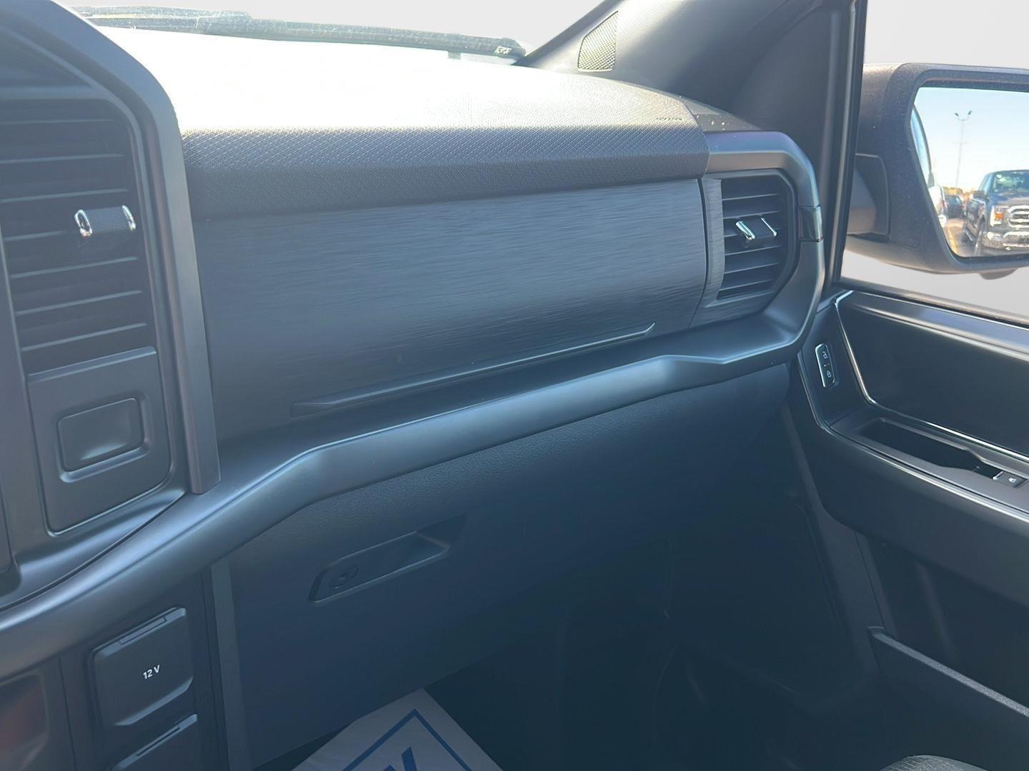 2024 Ford F-150 photo 35 of 45