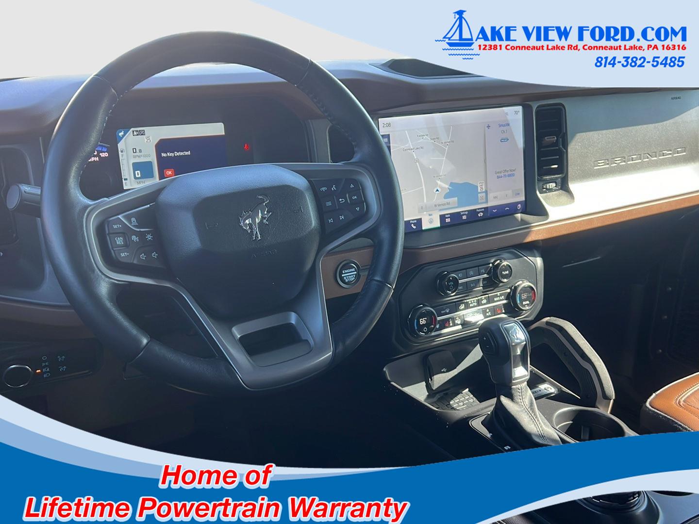 2024 Ford Bronco photo 2 of 46