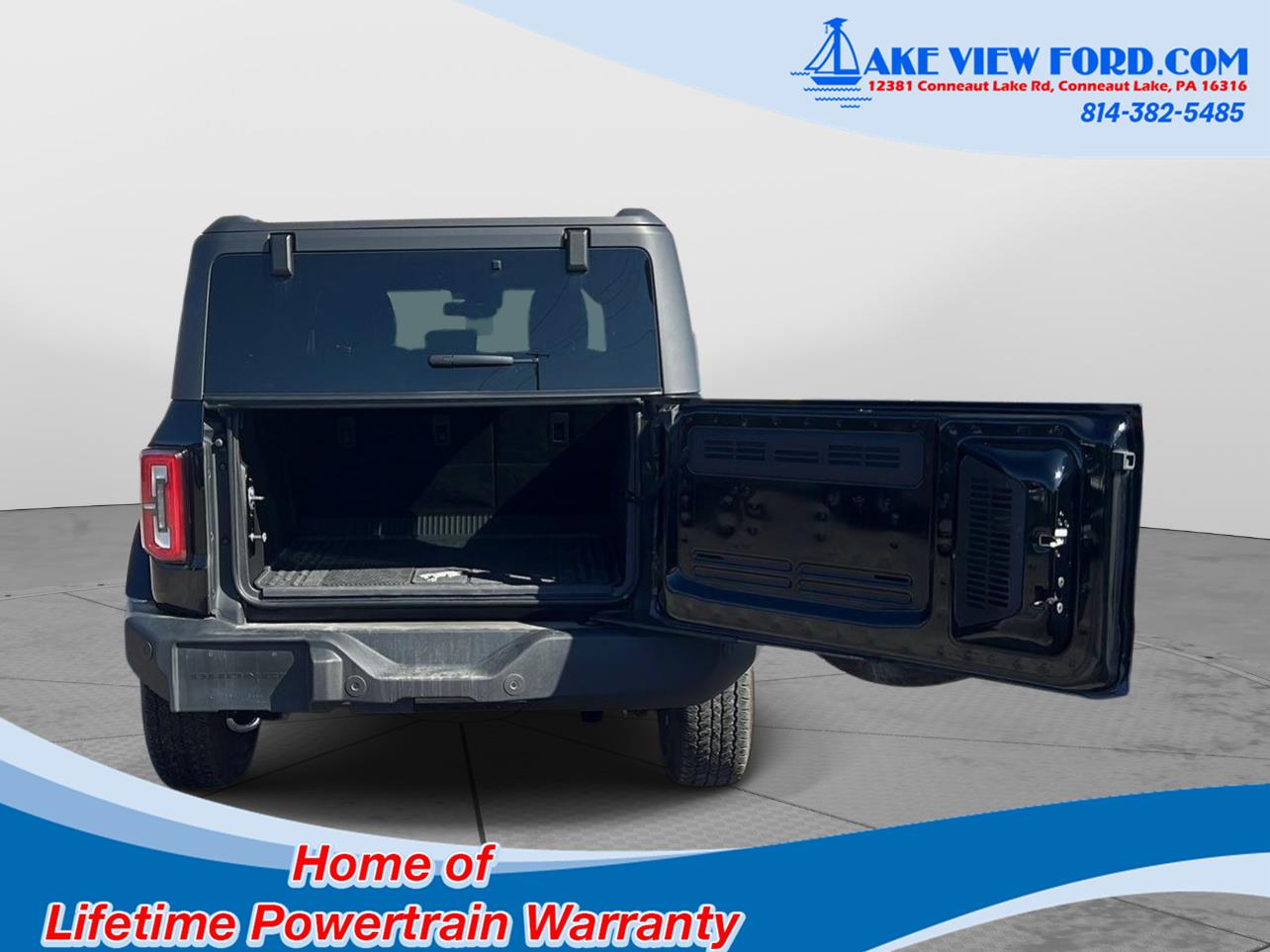 2024 Ford Bronco photo 9 of 46