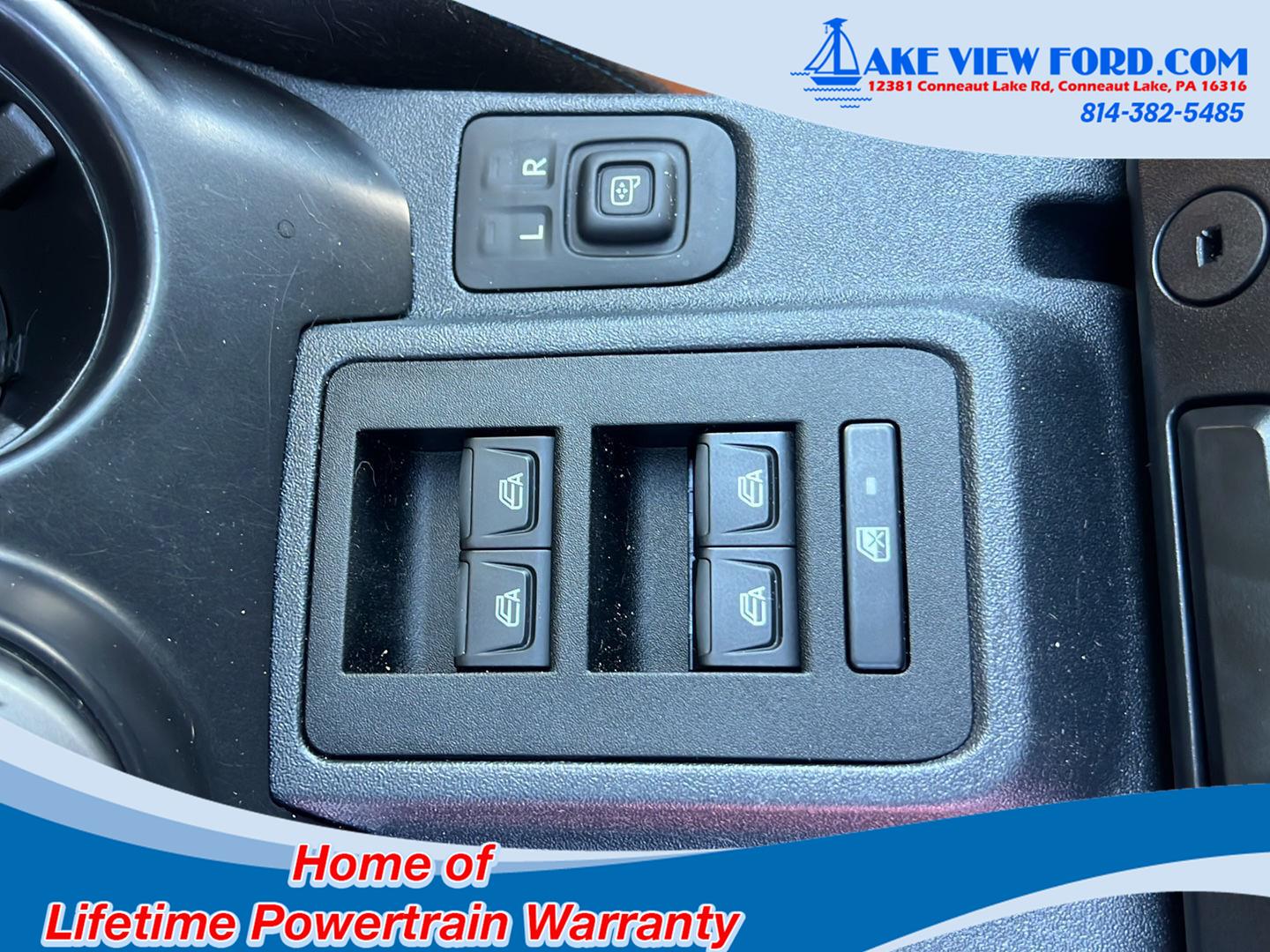 2024 Ford Bronco photo 31 of 46