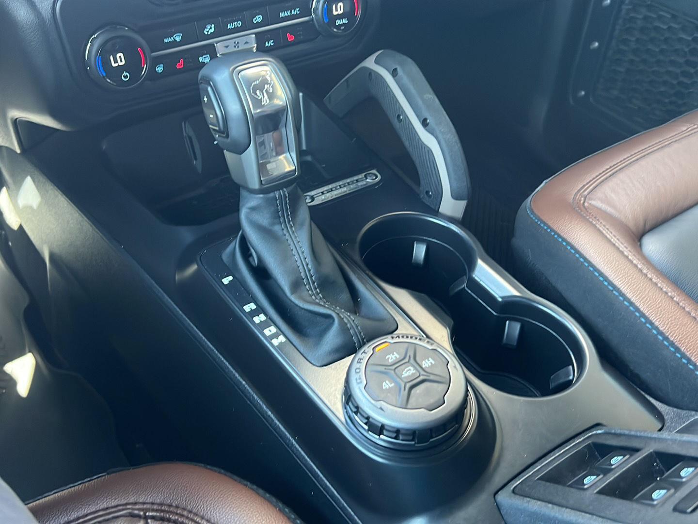 2024 Ford Bronco photo 32 of 46