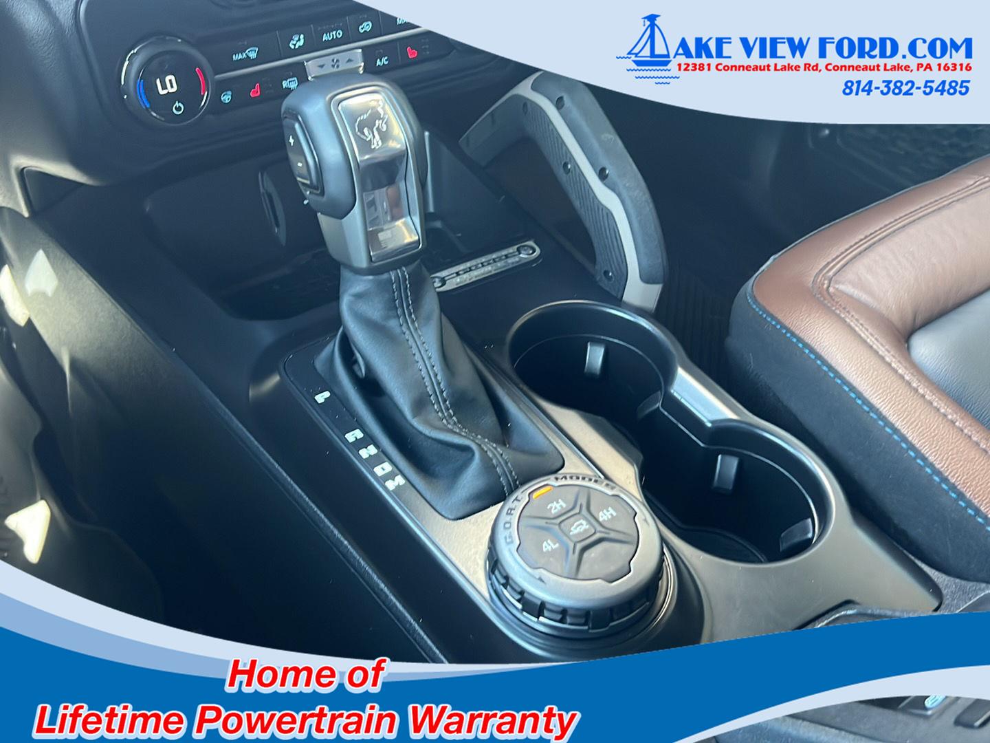 2024 Ford Bronco photo 32 of 46