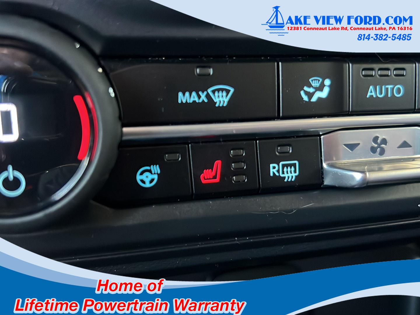 2024 Ford Bronco photo 35 of 46