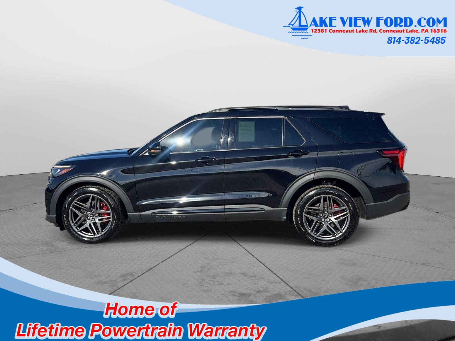 2025 Ford Explorer photo 6 of 60