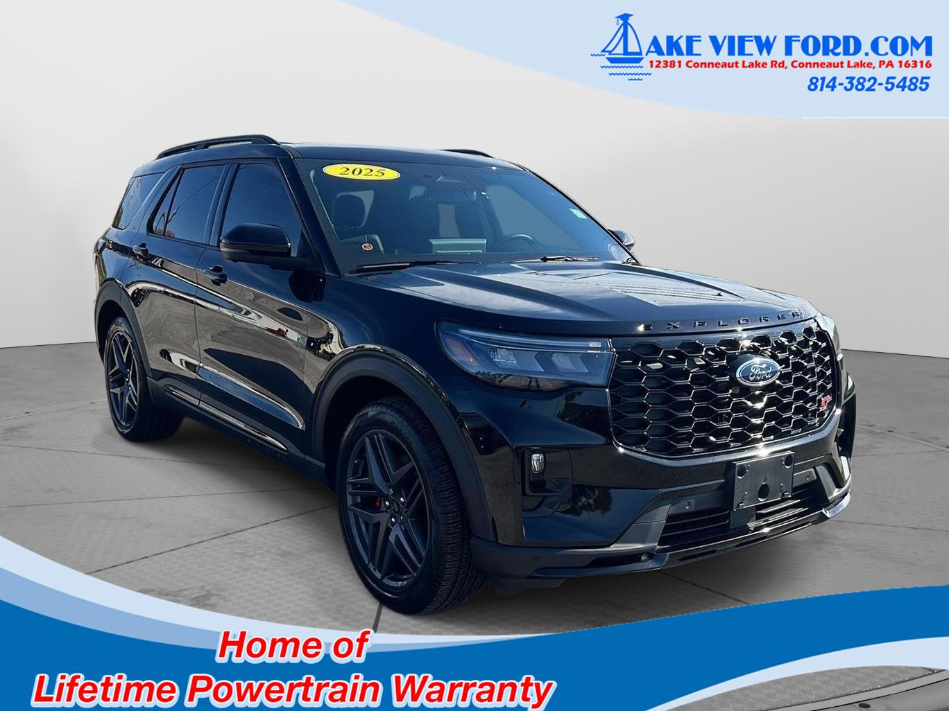 2025 Ford Explorer photo 20 of 60