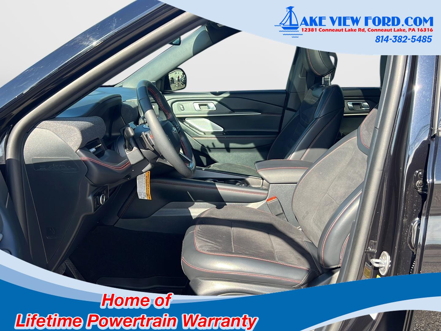 2025 Ford Explorer photo 23 of 60