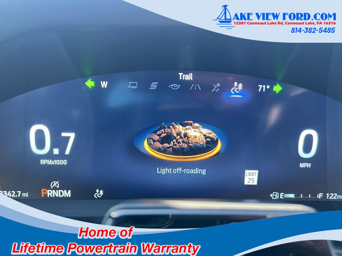 2025 Ford Explorer photo 48 of 60