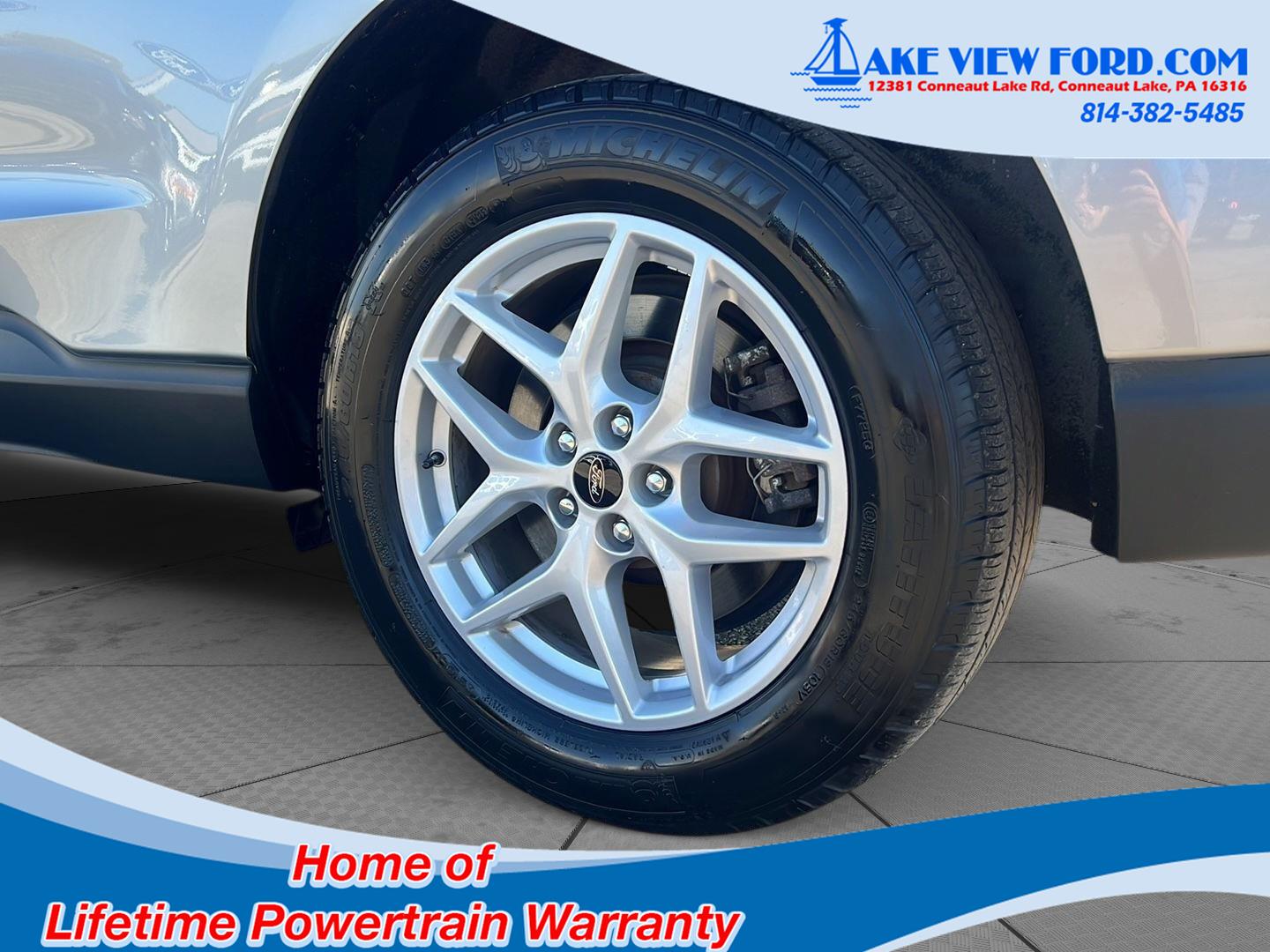 2024 Ford Edge photo 16 of 41