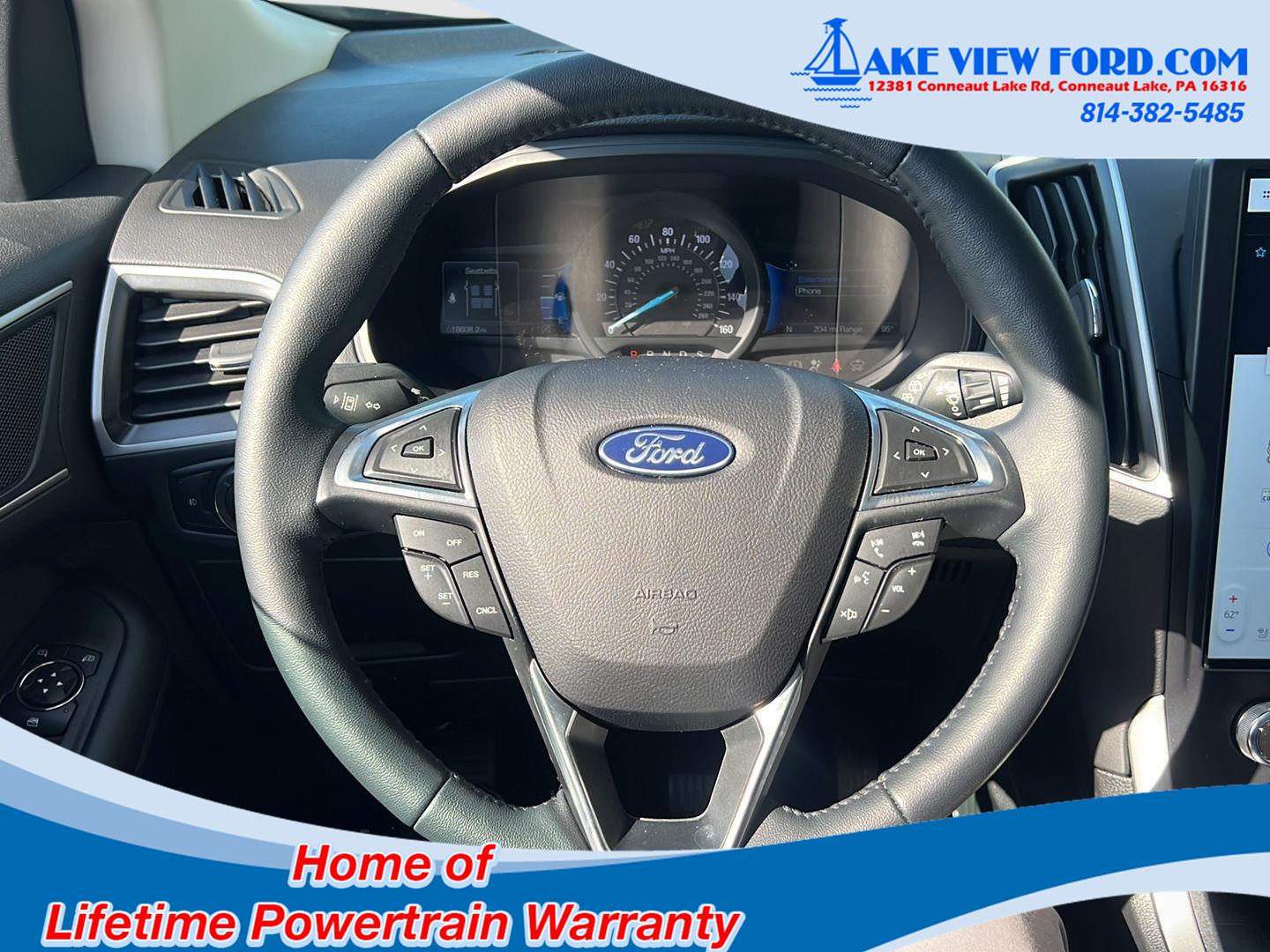 2024 Ford Edge photo 25 of 41