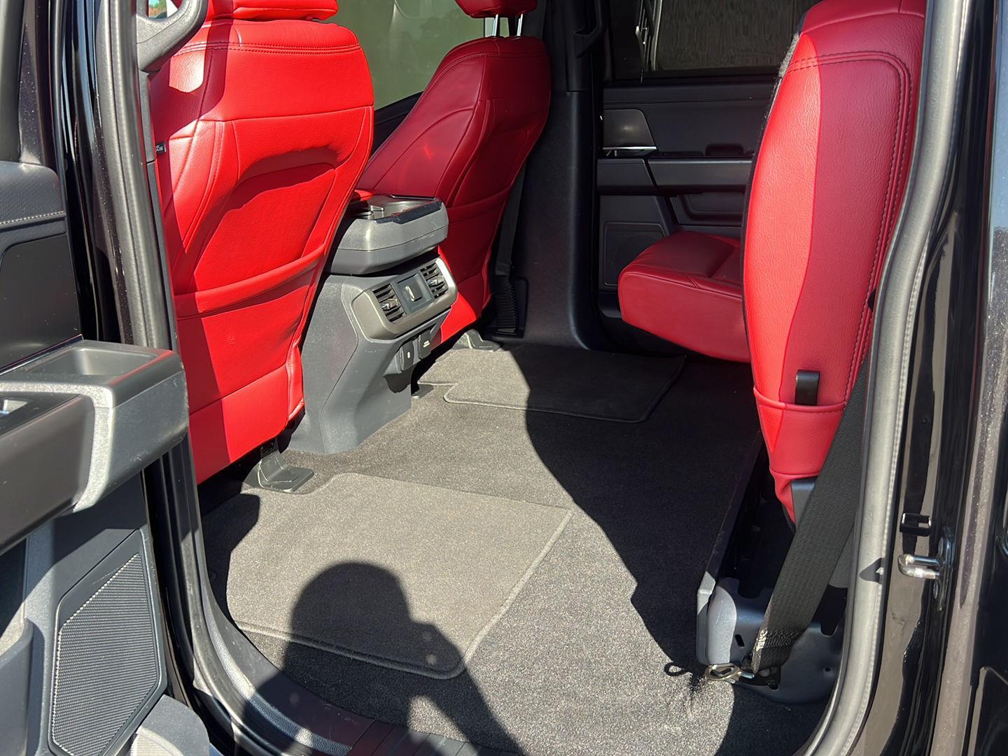 2024 Ford F-150 photo 47 of 49