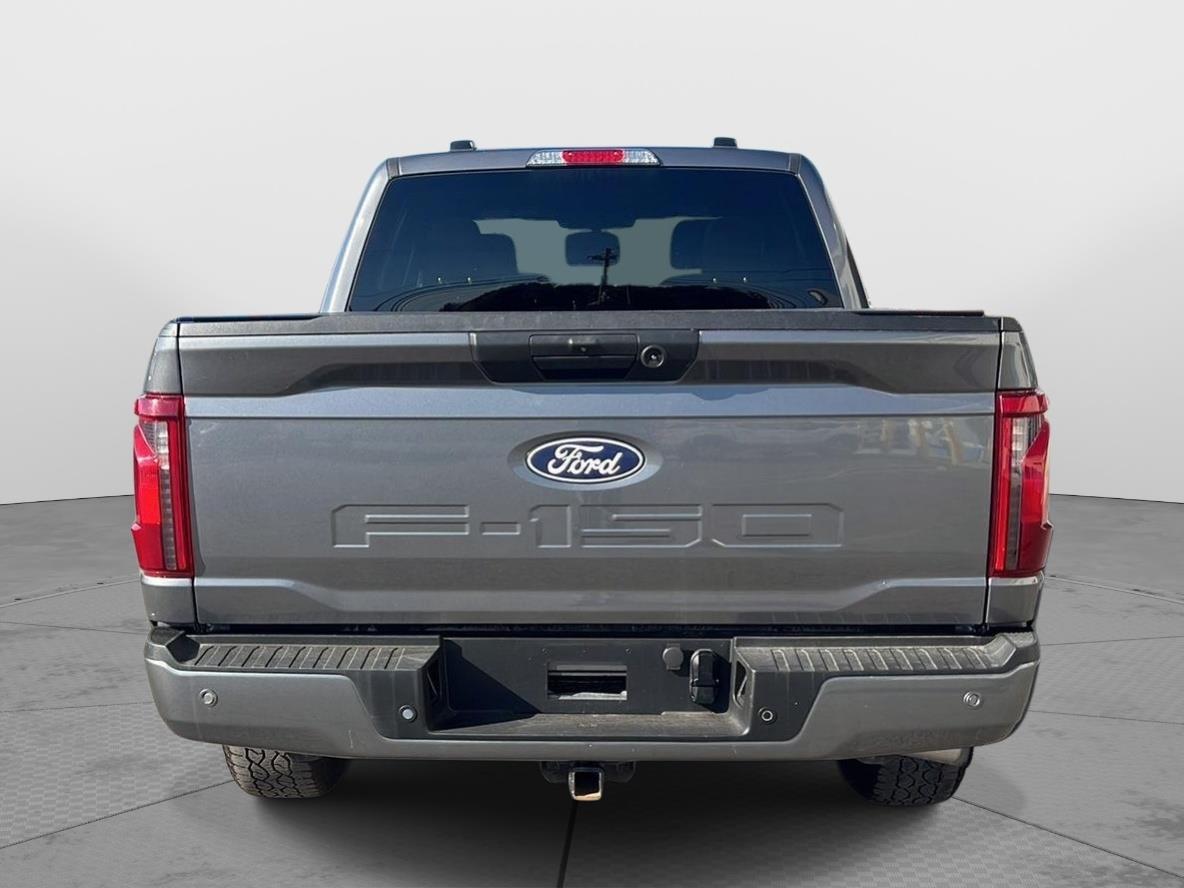 2024 Ford F-150 photo 7 of 44