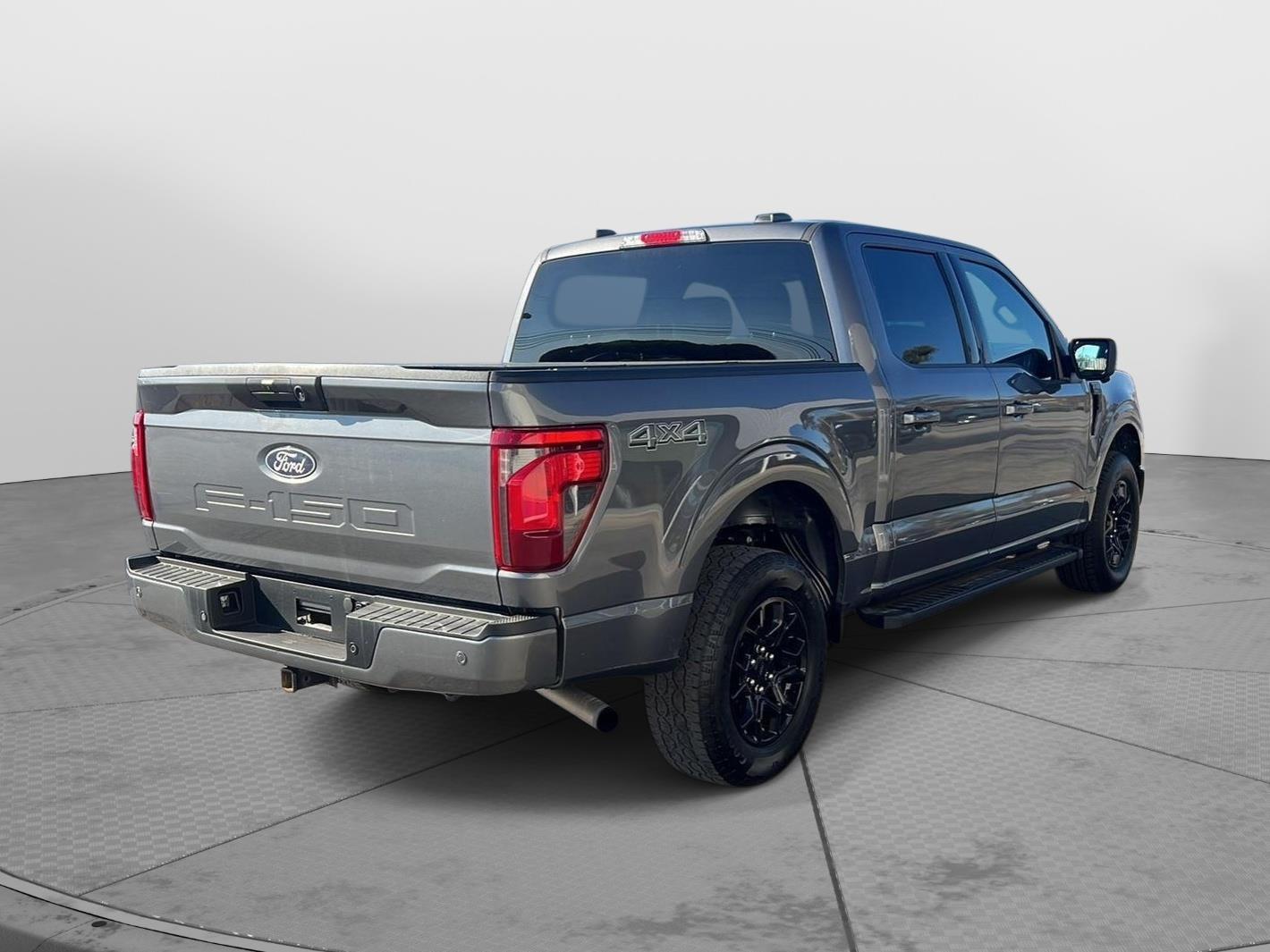 2024 Ford F-150 photo 11 of 44