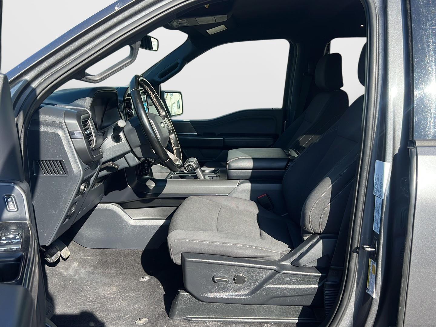 2024 Ford F-150 photo 18 of 44