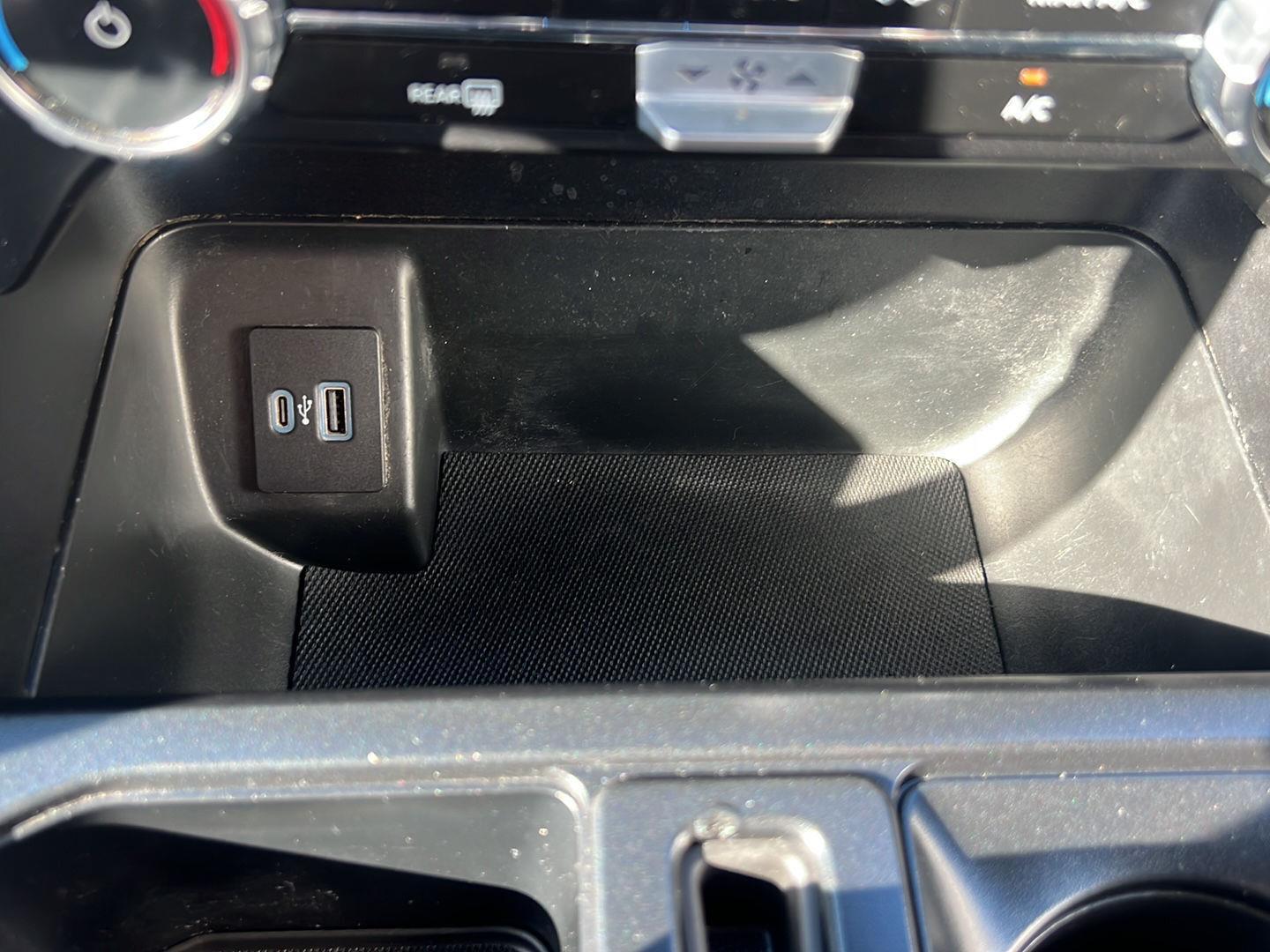 2024 Ford F-150 photo 33 of 44