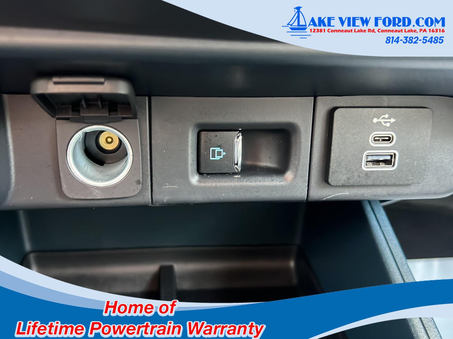 2026 Ford Maverick photo 35 of 47