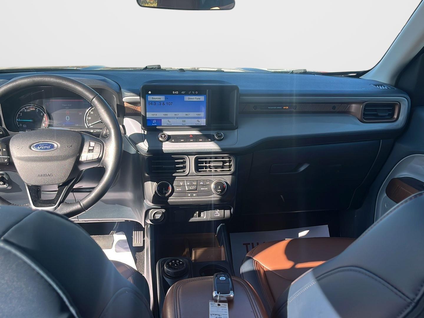 2022 Ford Maverick photo 2 of 27
