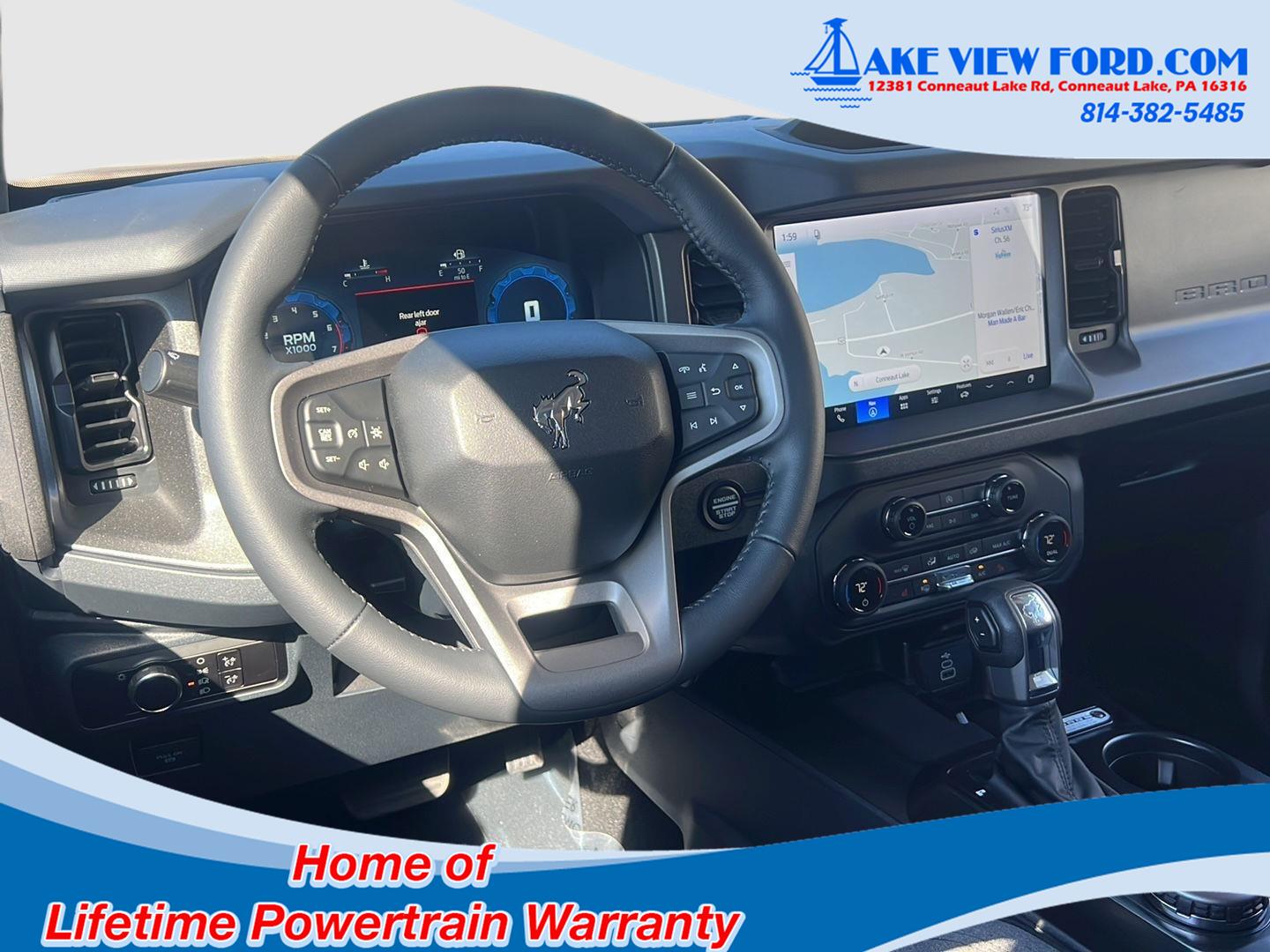 2026 Ford Bronco photo 2 of 31