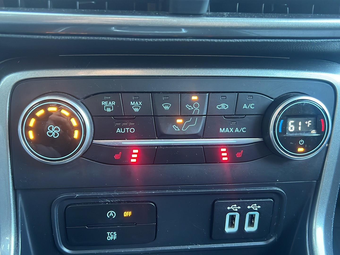 2018 Ford EcoSport photo 30 of 37