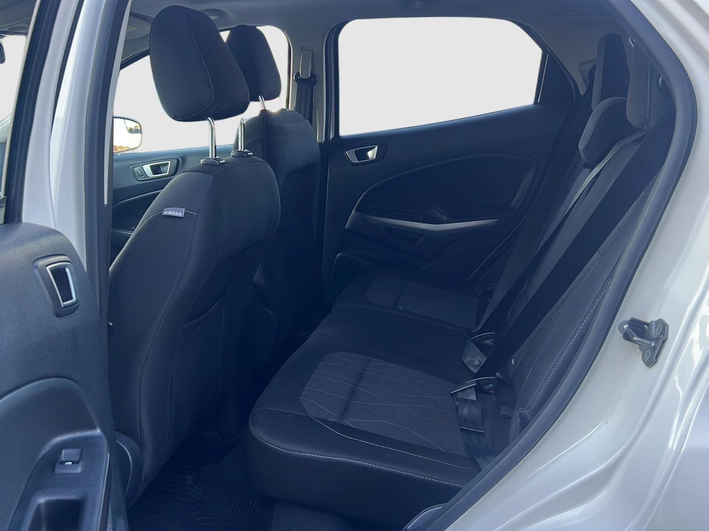 2018 Ford EcoSport photo 36 of 37