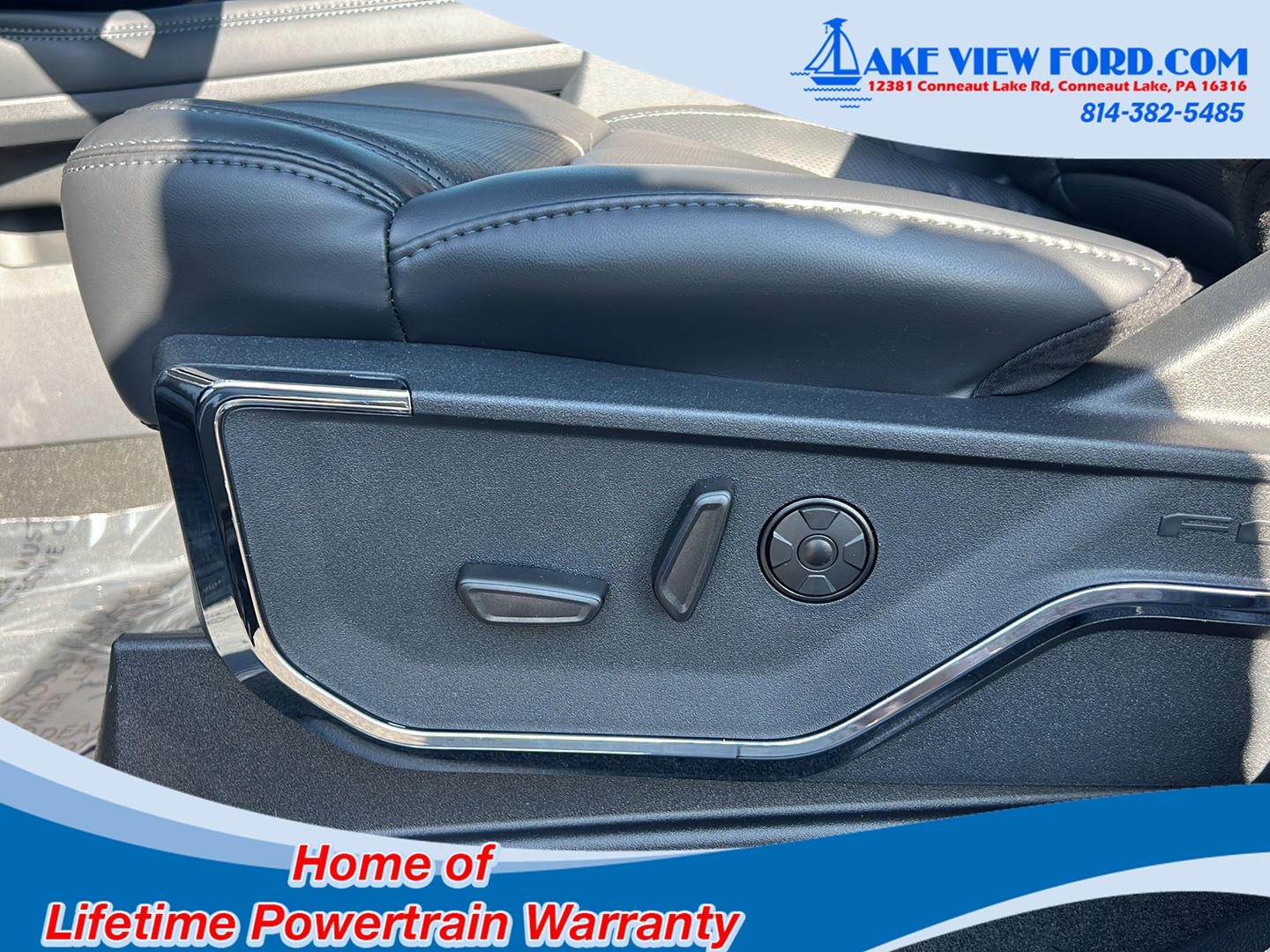 2027 Ford Super Duty F-350 SRW photo 25 of 60