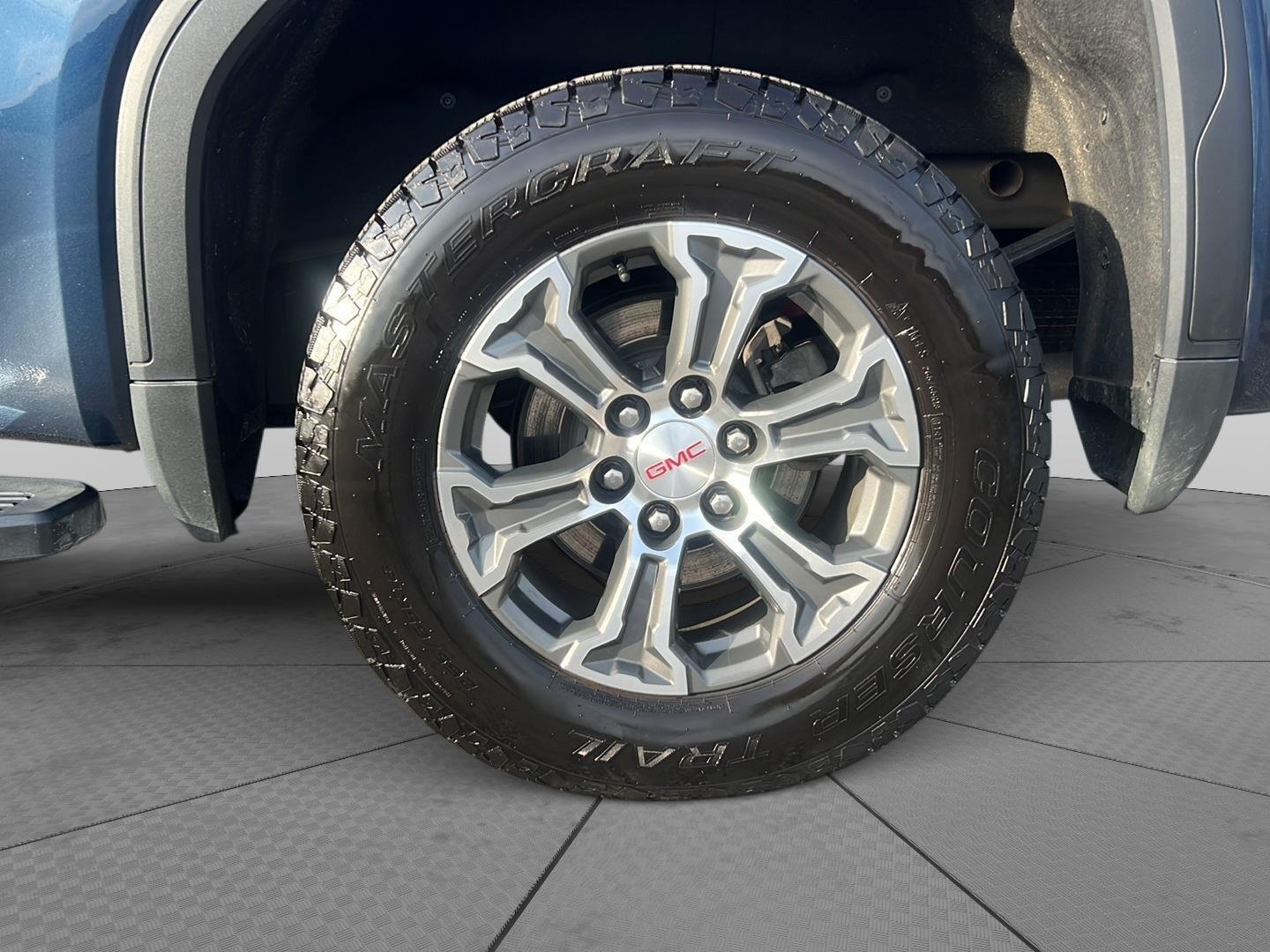 2023 GMC Sierra 1500 photo 4 of 42