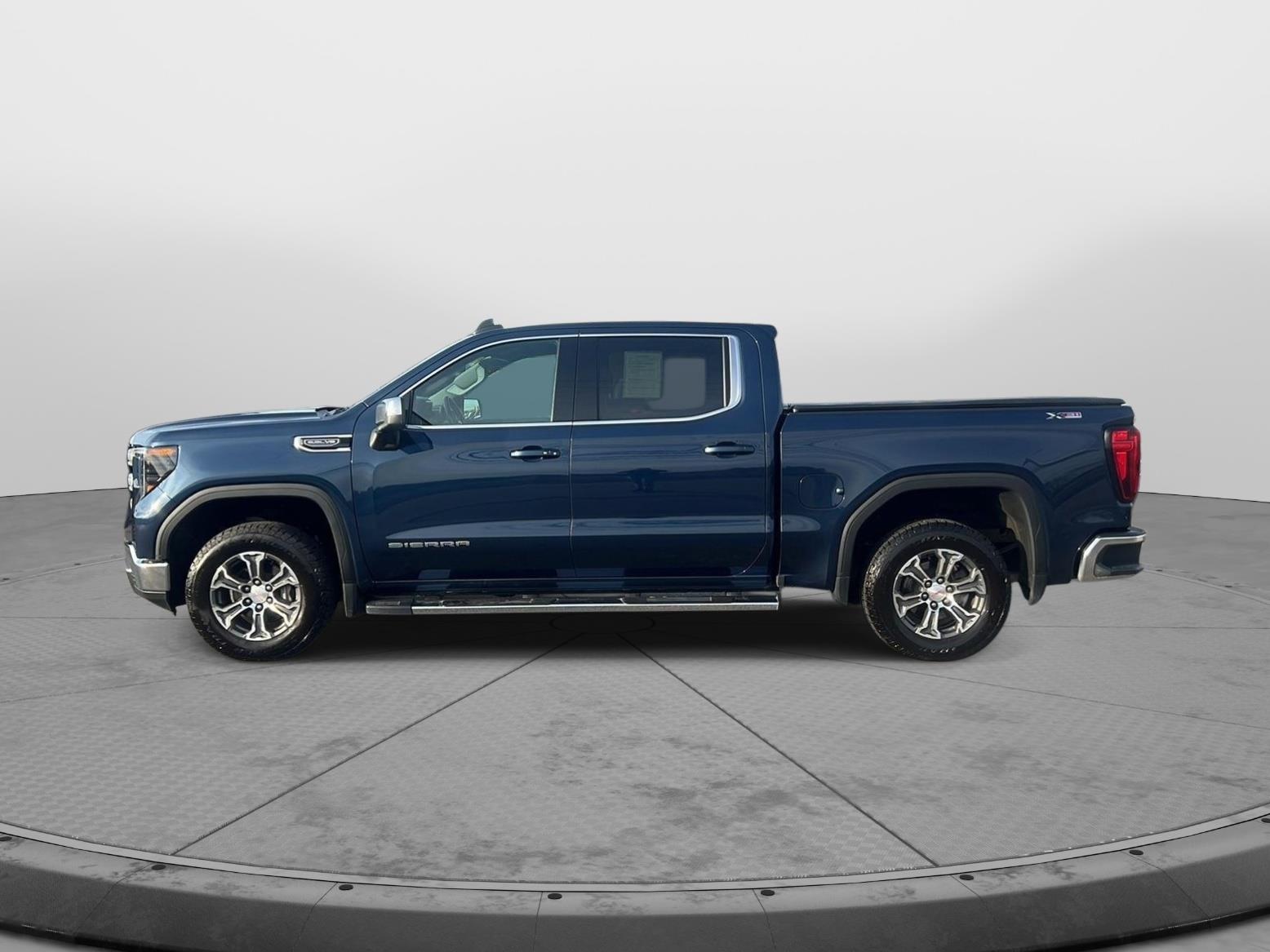 2023 GMC Sierra 1500 photo 5 of 42