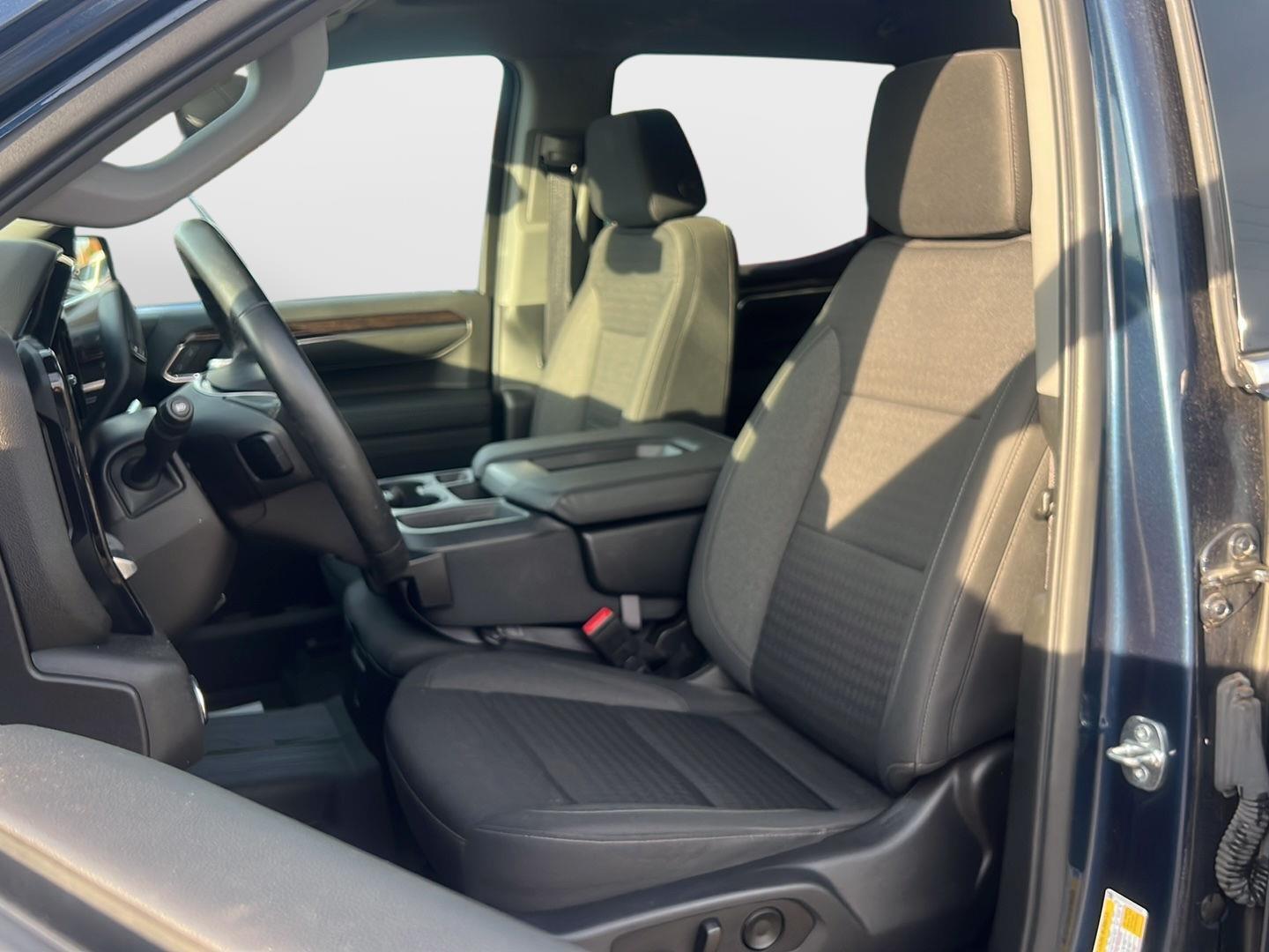 2023 GMC Sierra 1500 photo 17 of 42