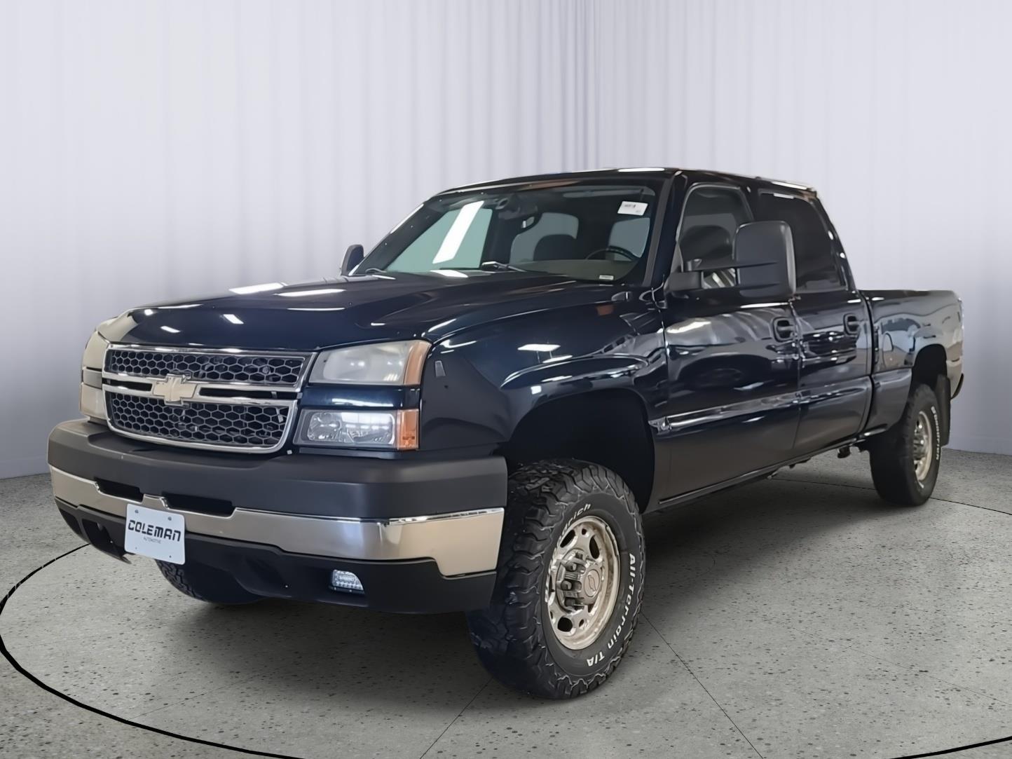 2005 Chevrolet Silverado 2500HD LS Crew Cab 4WD