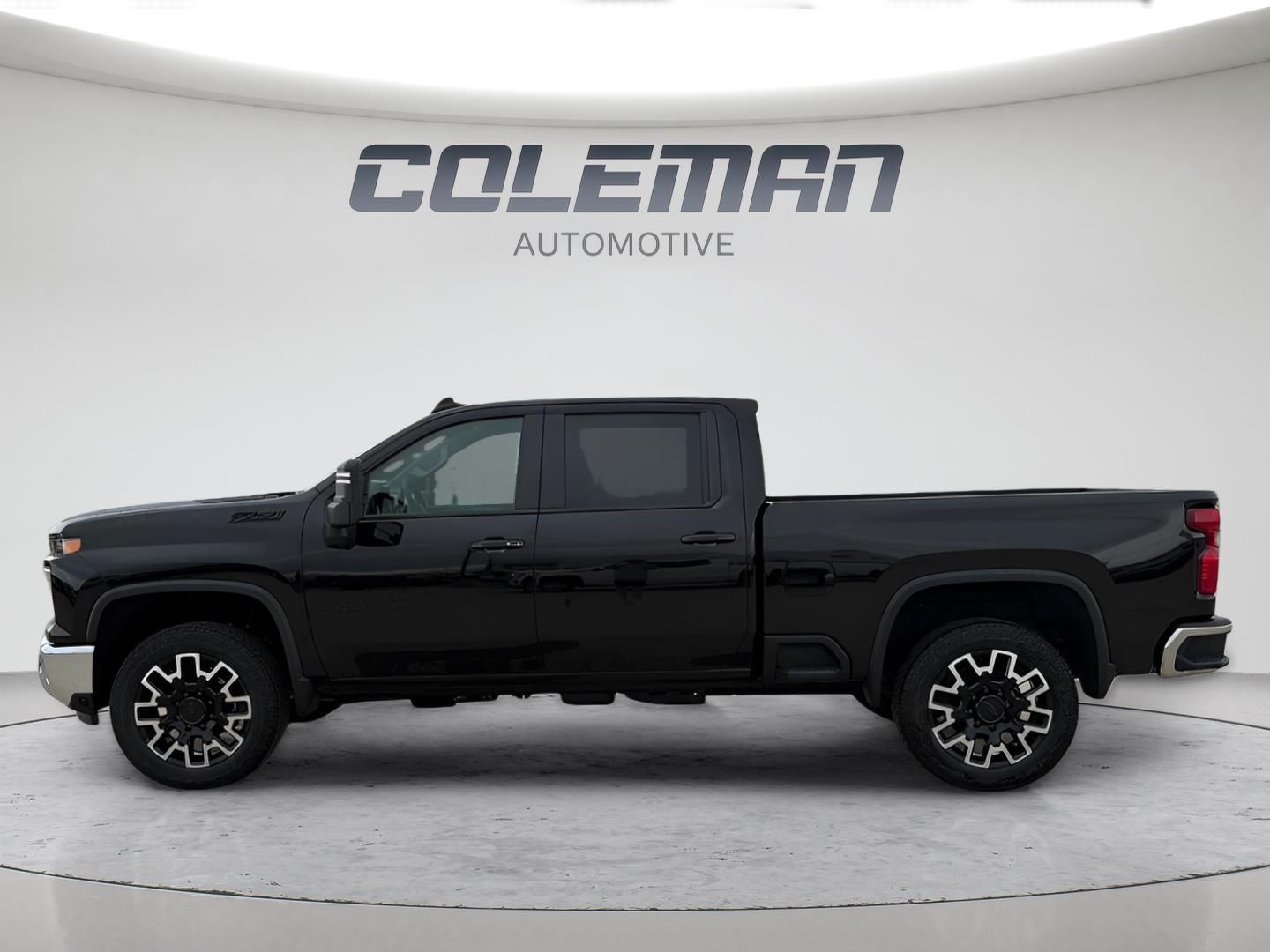 View vehicle photo 2