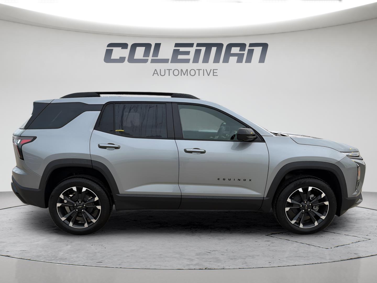 View vehicle photo 6