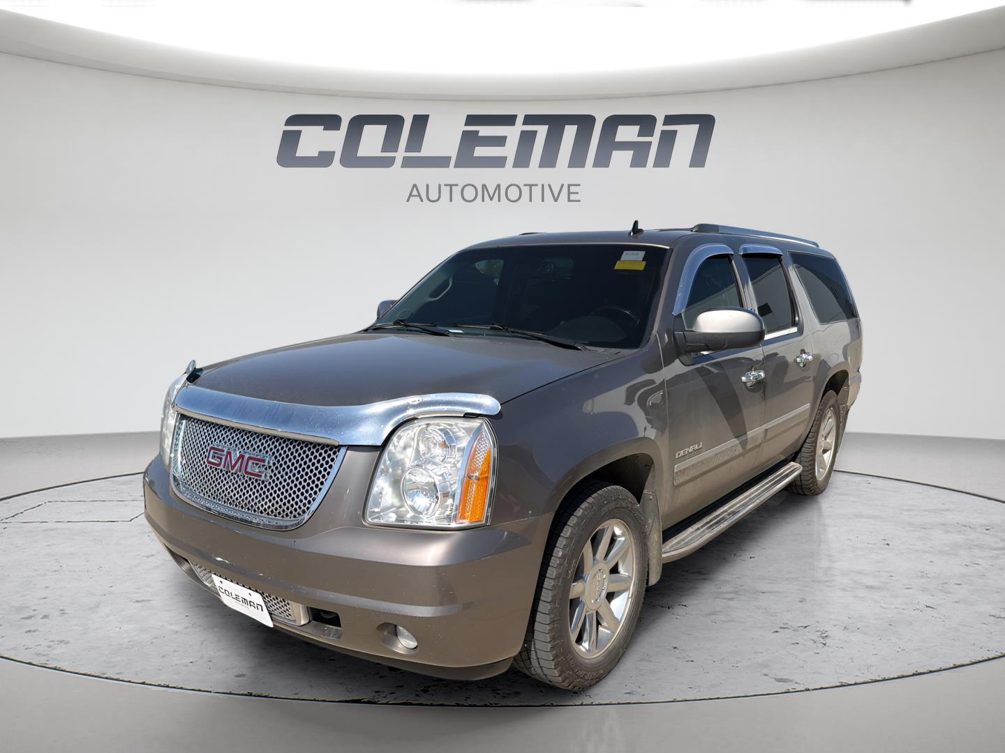 Gray (Mocha Steel Metallic) 2011 GMC Yukon XL SUV / Crossover All-Wheel Drive 6-Speed Automatic