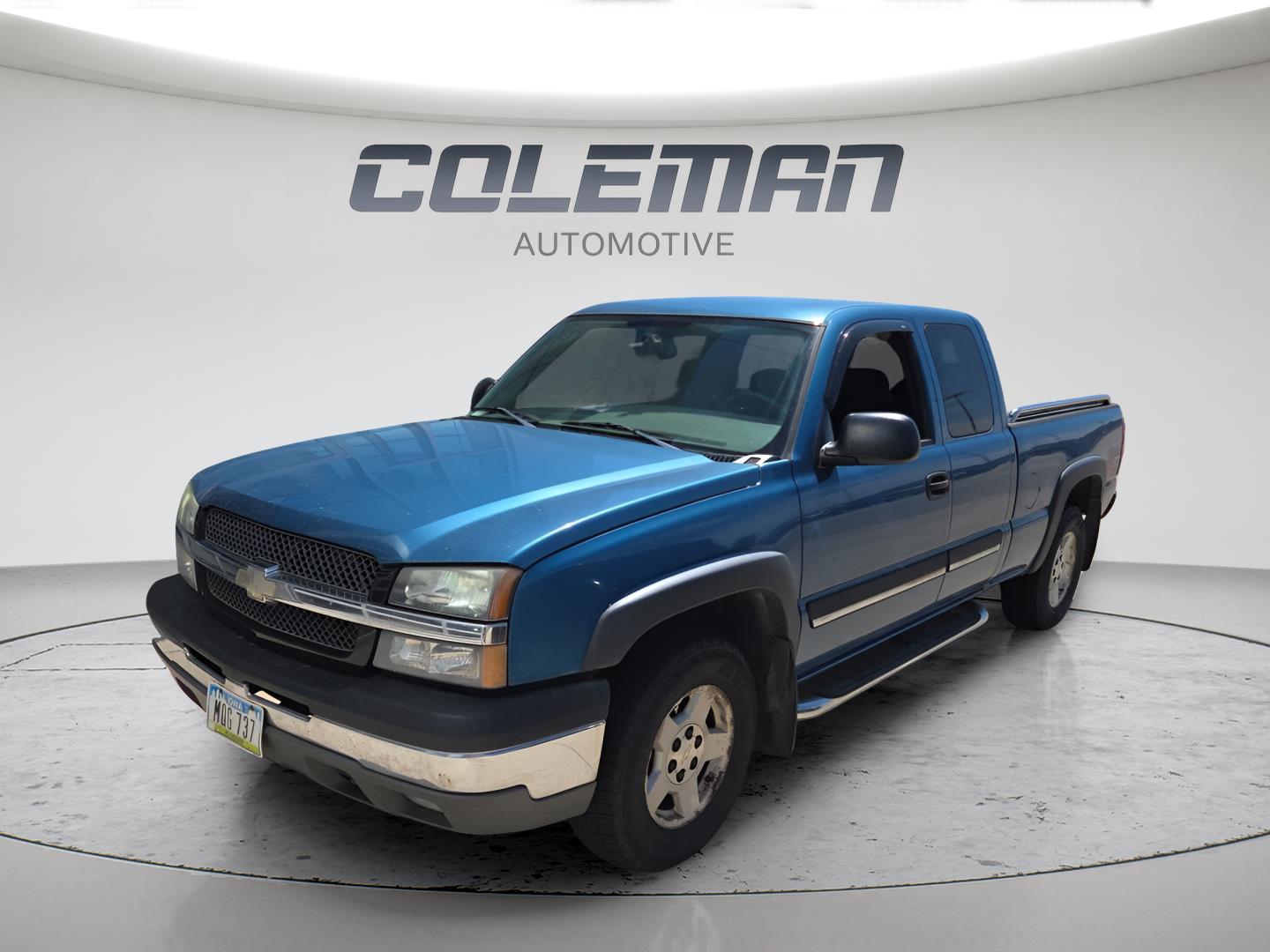 Arrival Blue Metallic 2004 Chevrolet Silverado 1500 Pickup Truck Four-Wheel Drive 4-Speed Automatic Overdrive