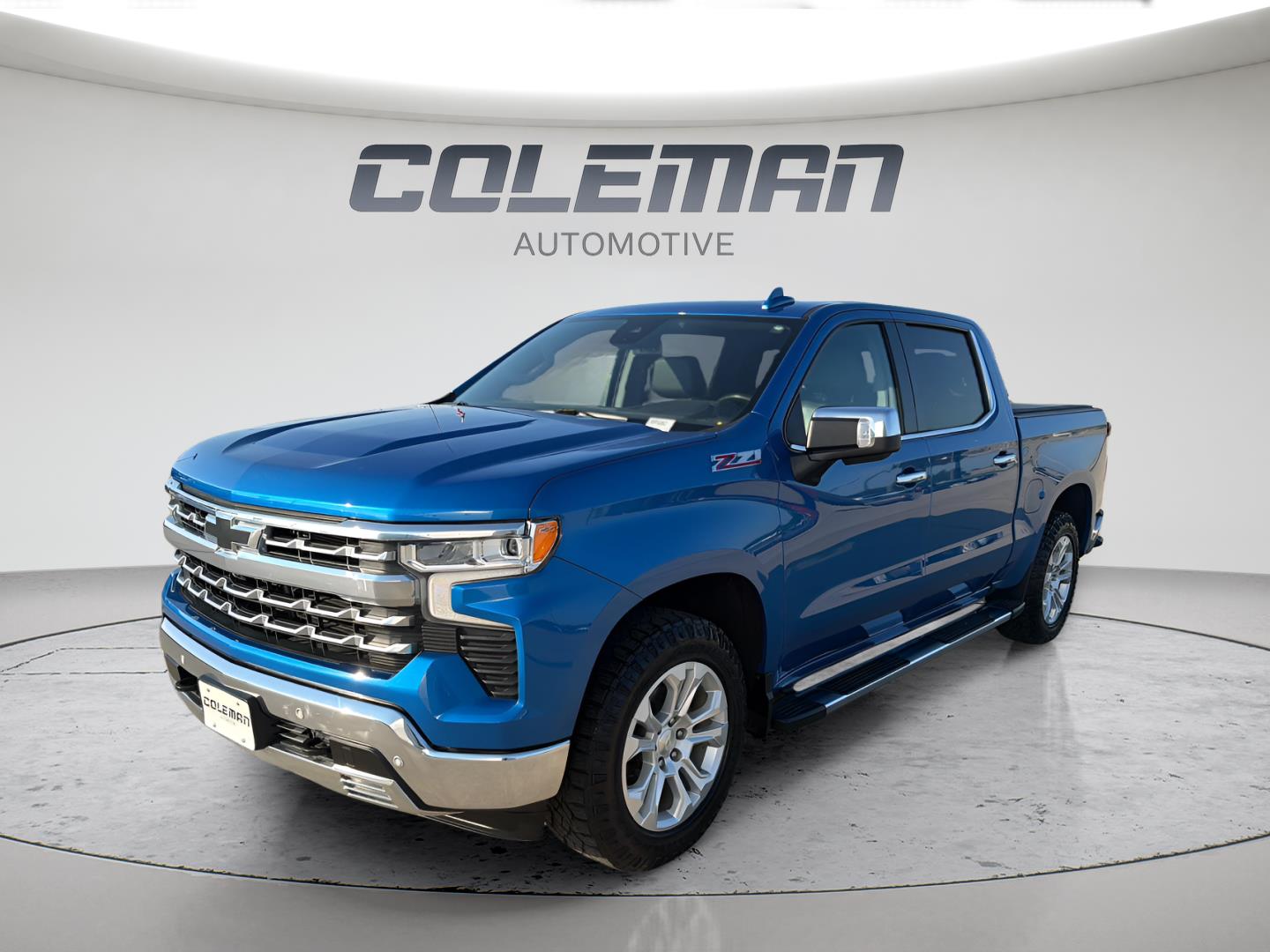 Glacier Blue Metallic 2022 Chevrolet Silverado 1500 Pickup Truck Four-Wheel Drive Automatic