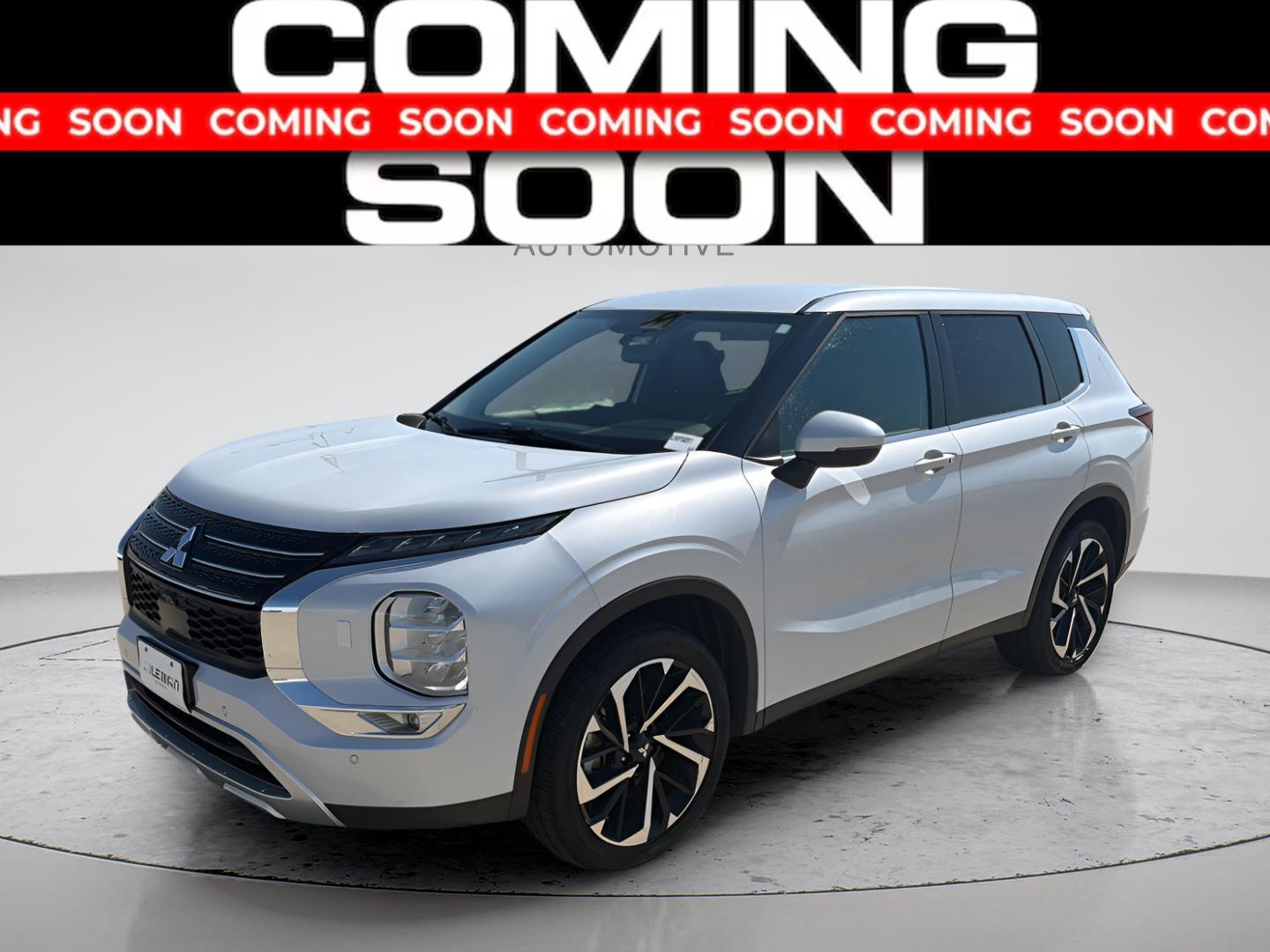 Silver 2024 Mitsubishi Outlander SUV / Crossover Automatic