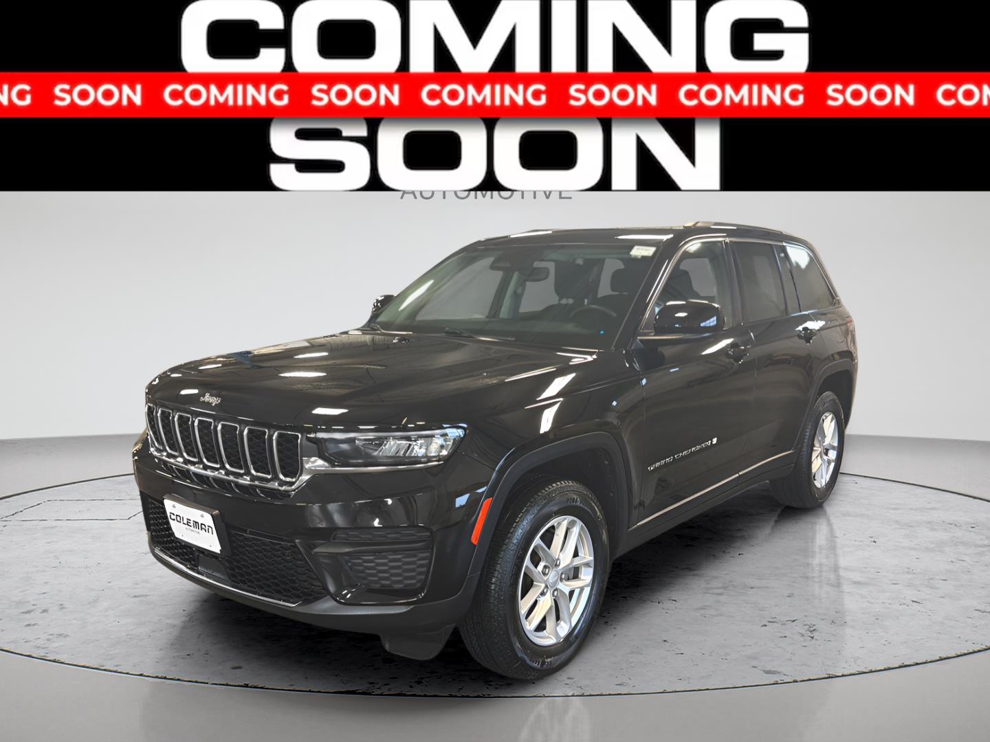 2023 Jeep Grand Cherokee Laredo 4WD