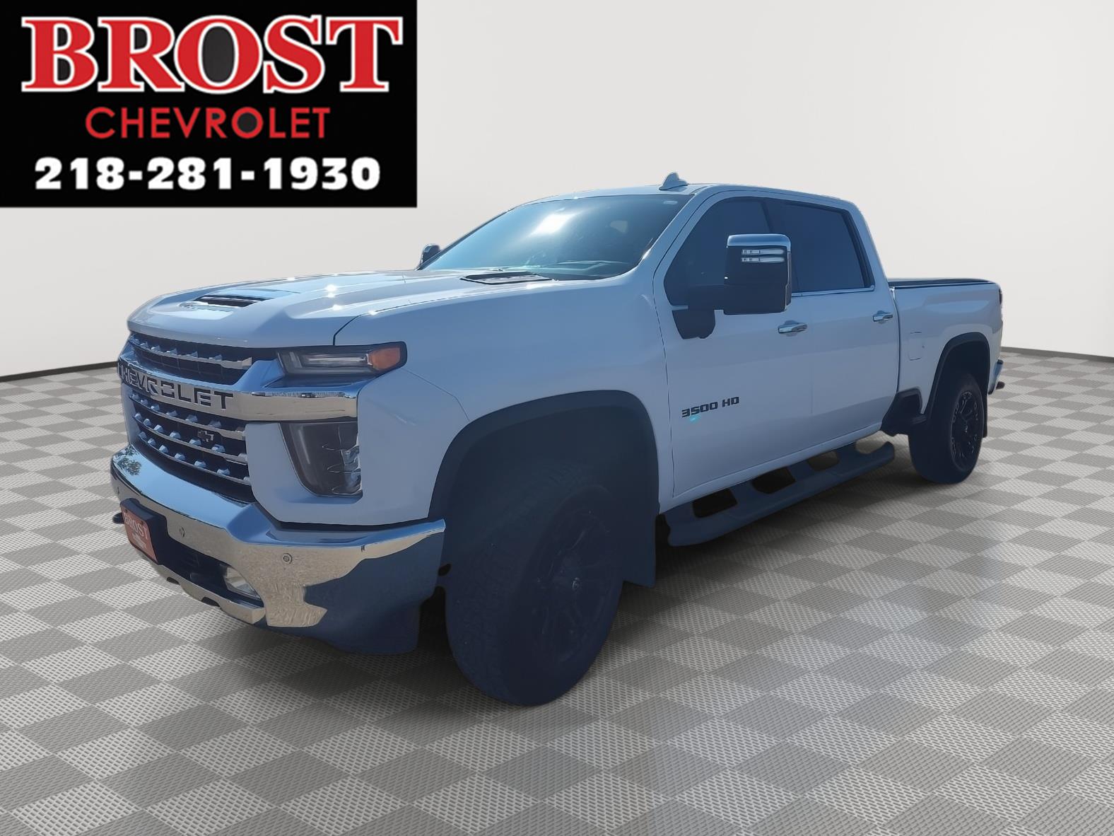 2022 Chevrolet Silverado 3500HD LTZ Crew Cab 4WD