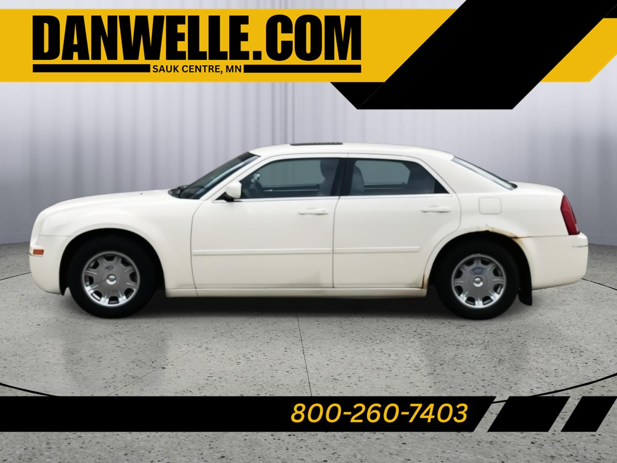 Cool Vanilla 2006 Chrysler 300 Sedan Rear-Wheel Drive 4-Speed Automatic