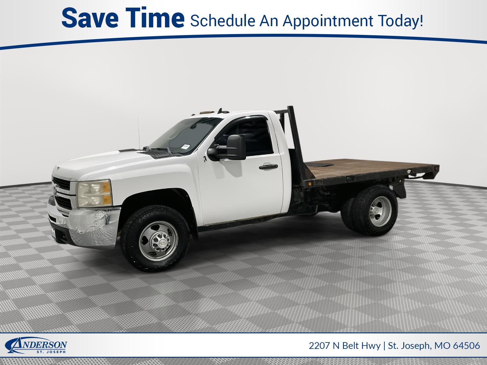 Used 2009 Chevrolet Silverado 3500HD WT reg cab 137.0 wheelbase for sale in St Joseph MO