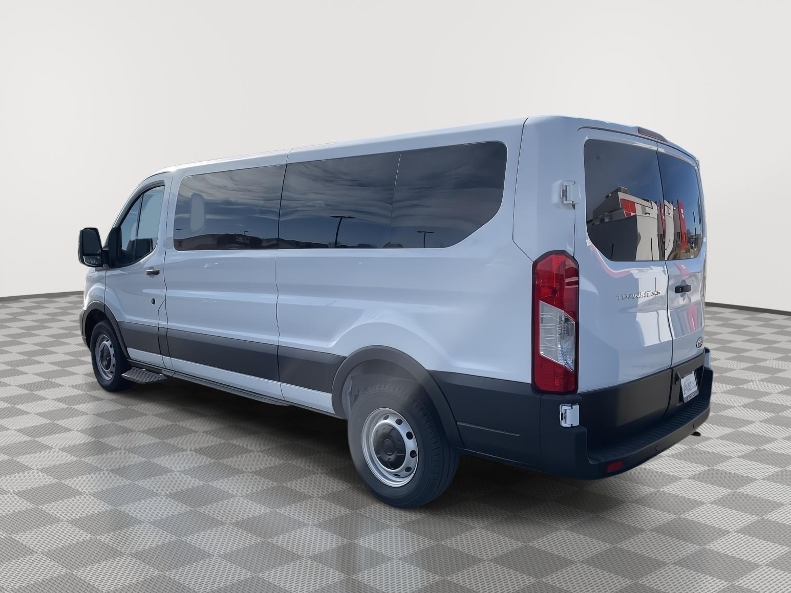 New 2024 Ford Transit Passenger Wagon XL Full-Sized Van for sale in St. Joseph MO