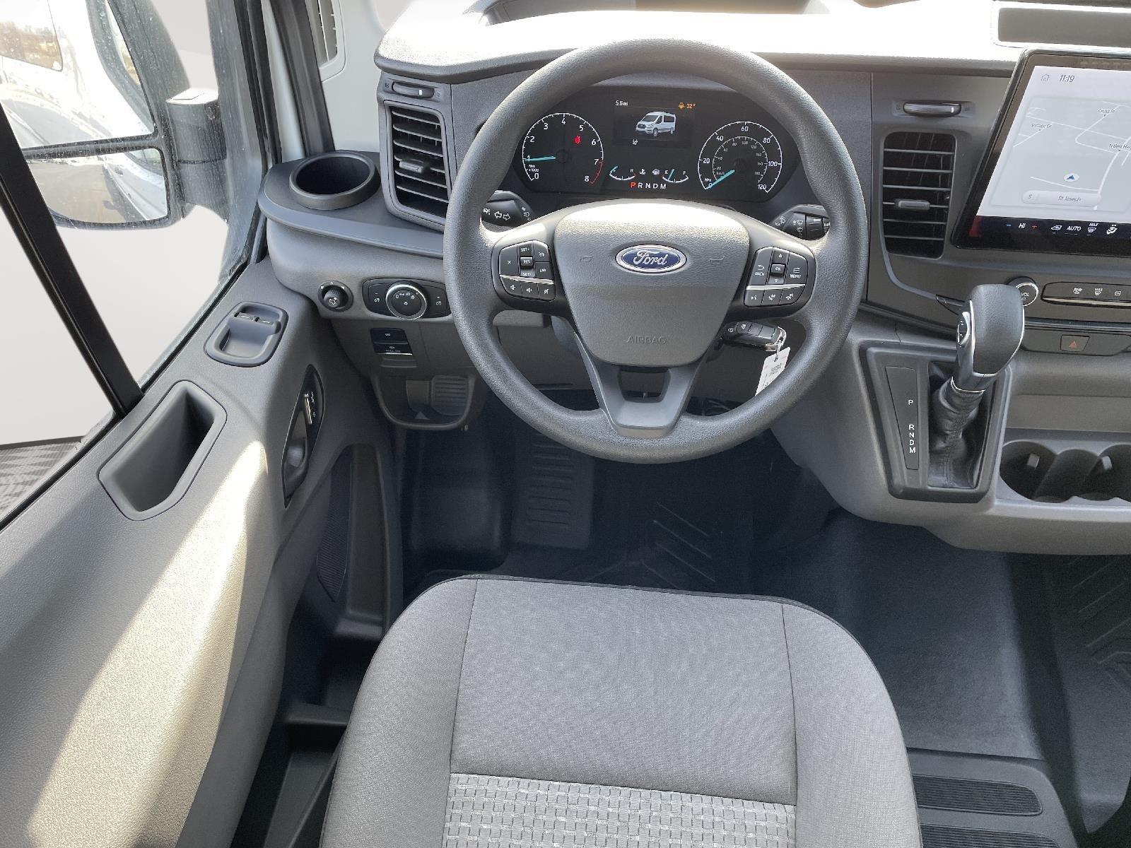 New 2024 Ford Transit Passenger Wagon XL Full-Sized Van for sale in St. Joseph MO