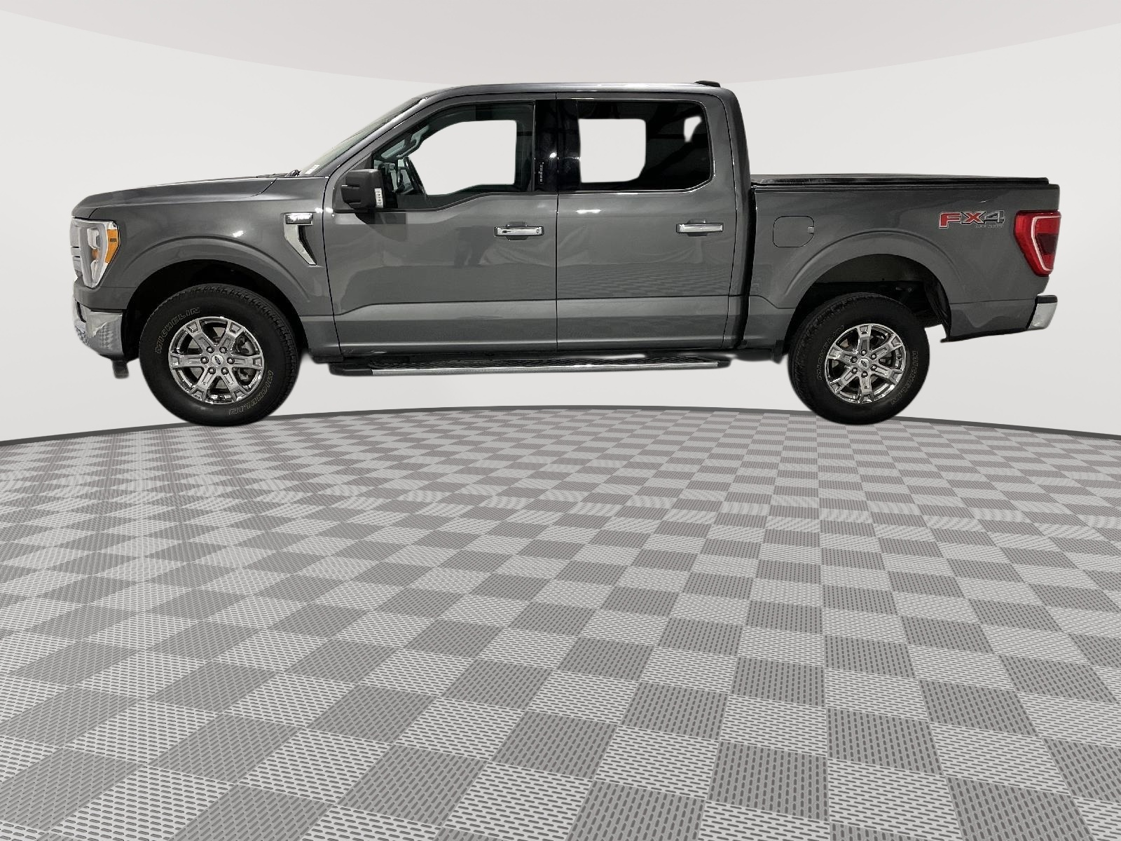 Used 2021 Ford F-150 XLT Crew Cab Truck for sale in St Joseph MO