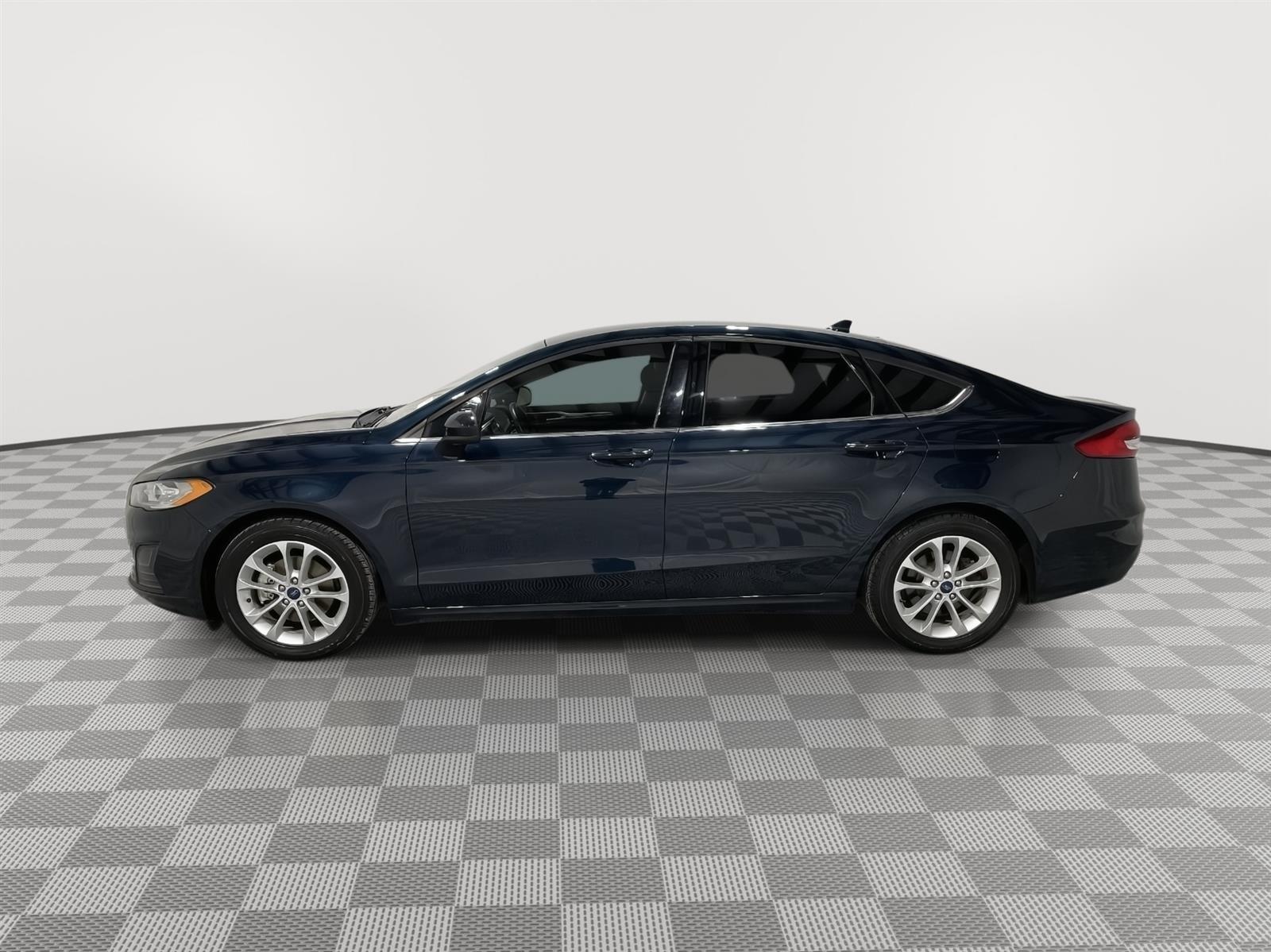 Used 2020 Ford Fusion SE Sedan for sale in St Joseph MO