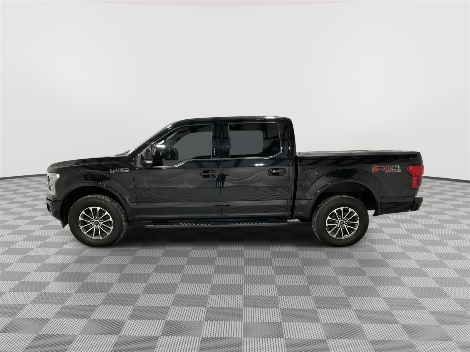 Used 2019 Ford F-150 Lariat Crew Cab Truck for sale in St Joseph MO