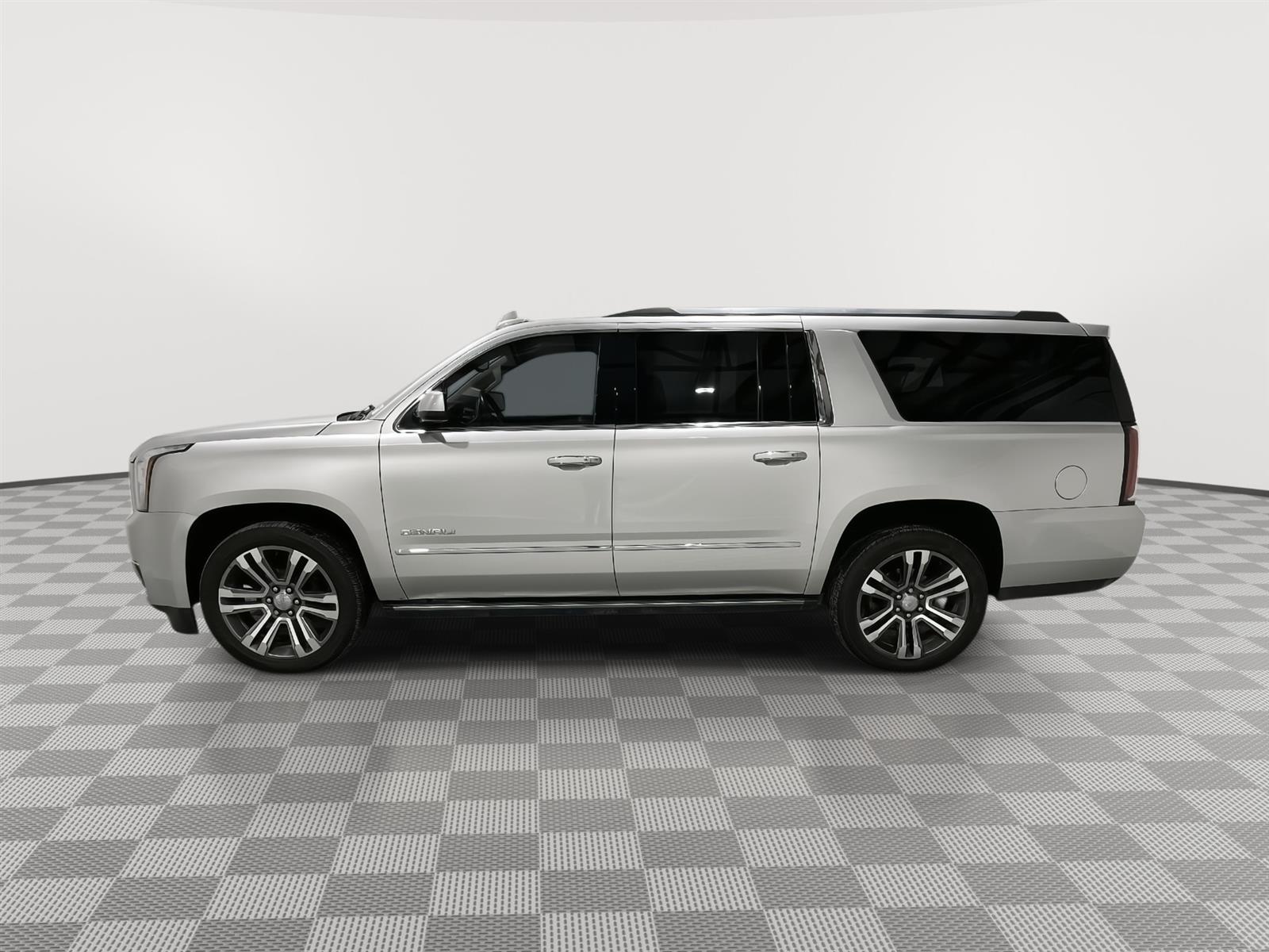 Used 2020 GMC Yukon XL Denali SUV for sale in St Joseph MO