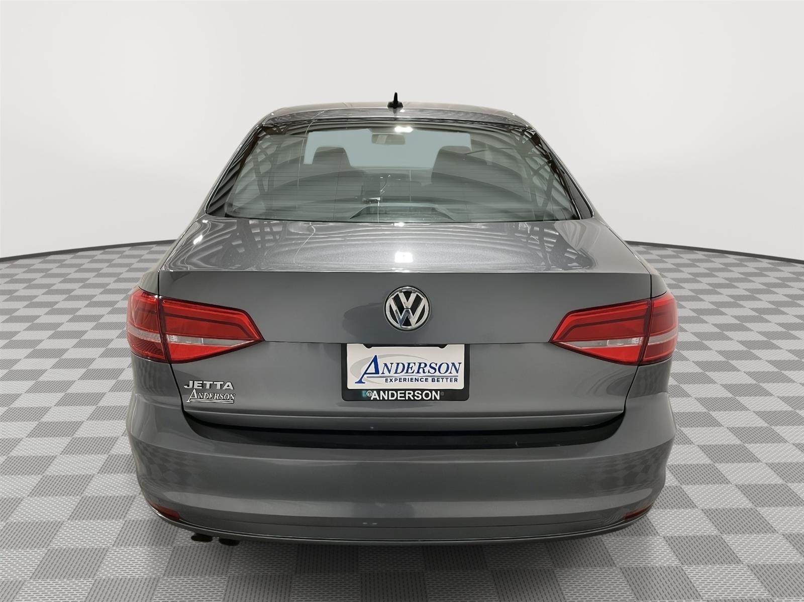 Used 2015 Volkswagen Jetta Sedan 2.0L S w/Technology Sedan for sale in St Joseph MO