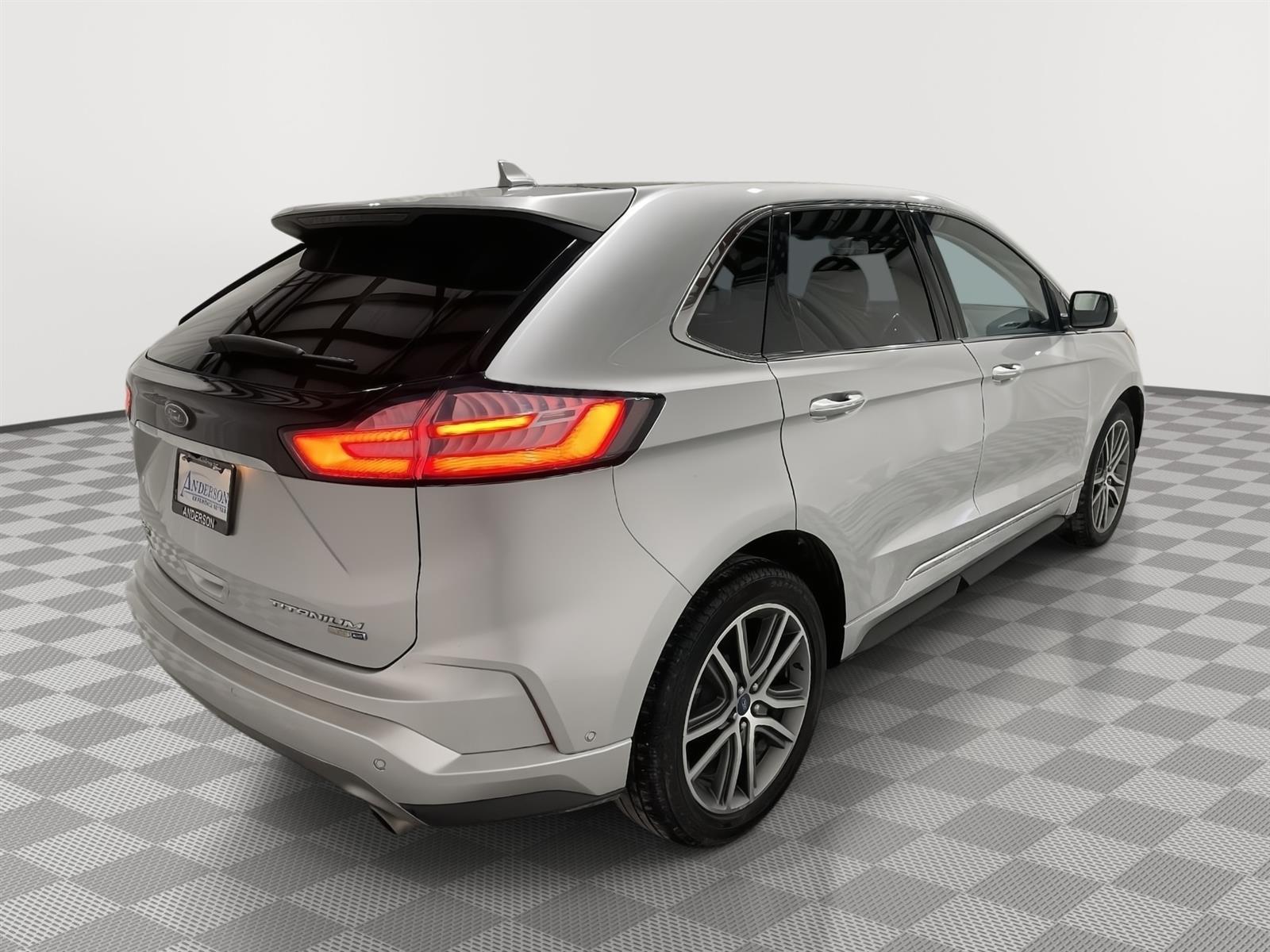 Used 2019 Ford Edge Titanium SUV for sale in St Joseph MO