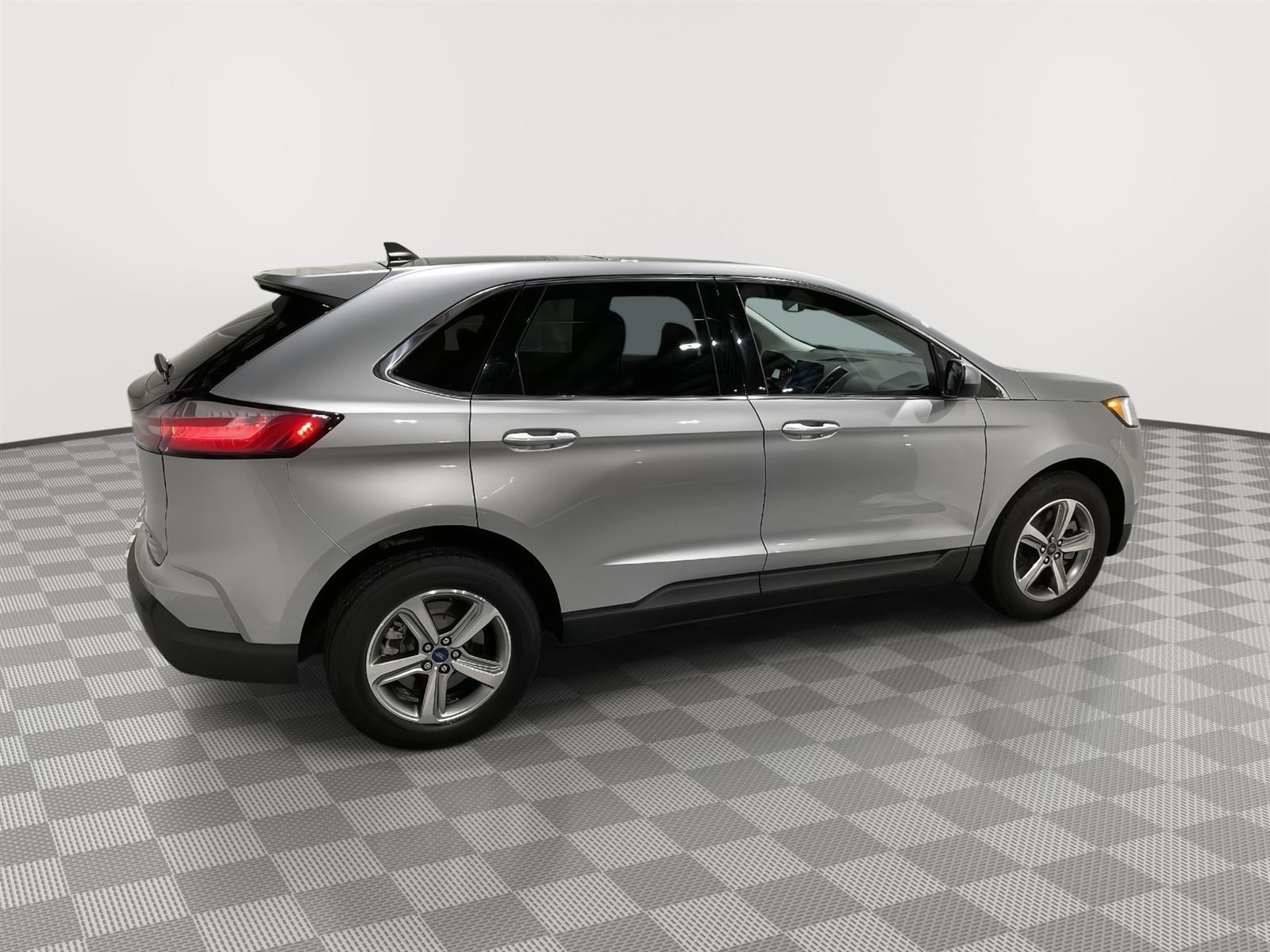 Used 2022 Ford Edge SEL SUV for sale in St Joseph MO